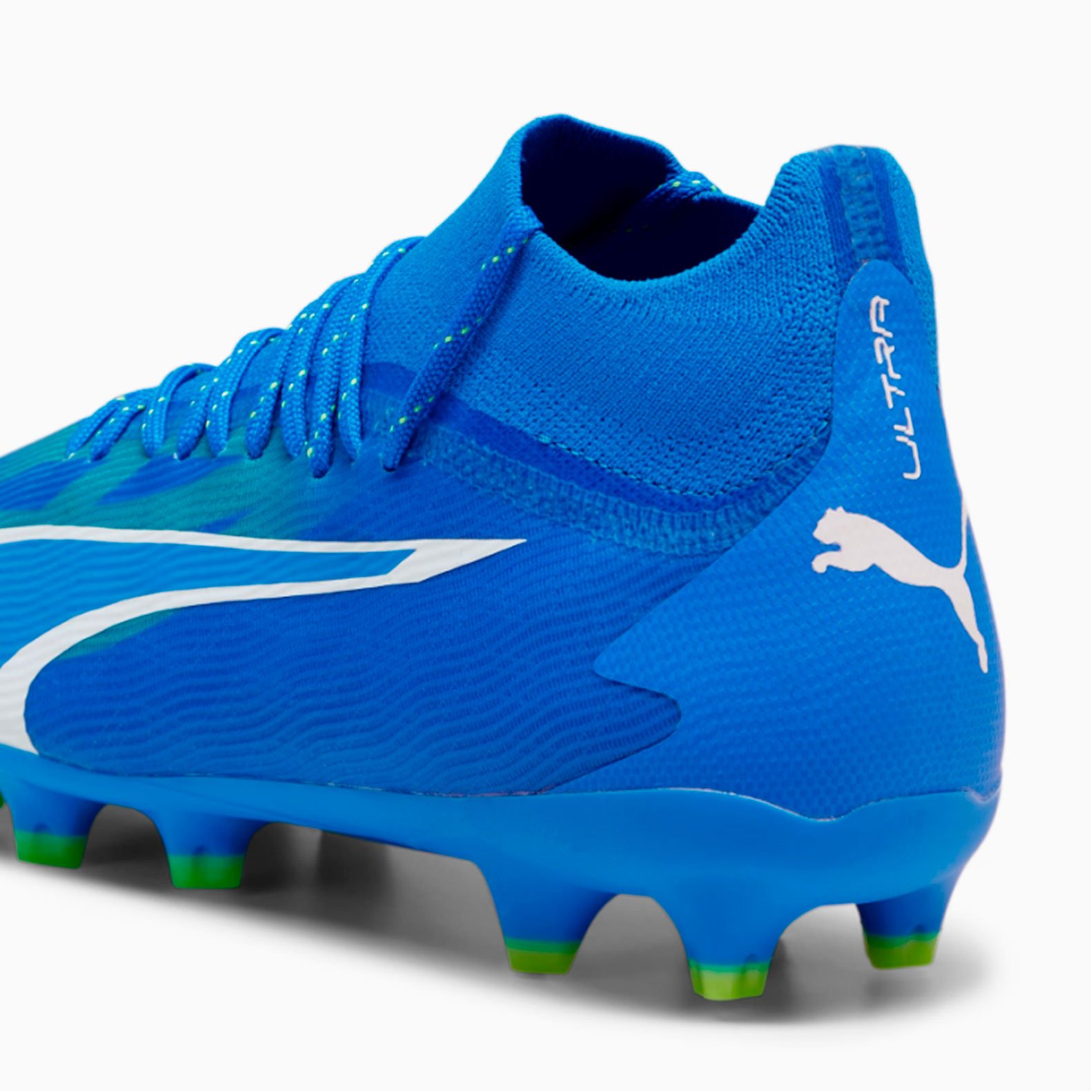 Puma new soccer boots 2019 online