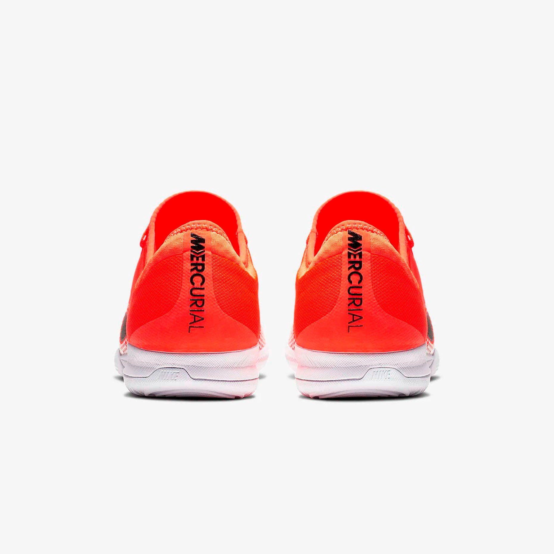 Игровая обувь для зала Nike Mercurial Vapor 12 Pro IC