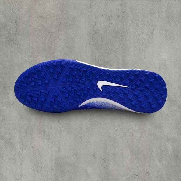 Шиповки Nike PHANTOM VENOM ACADEMY TF