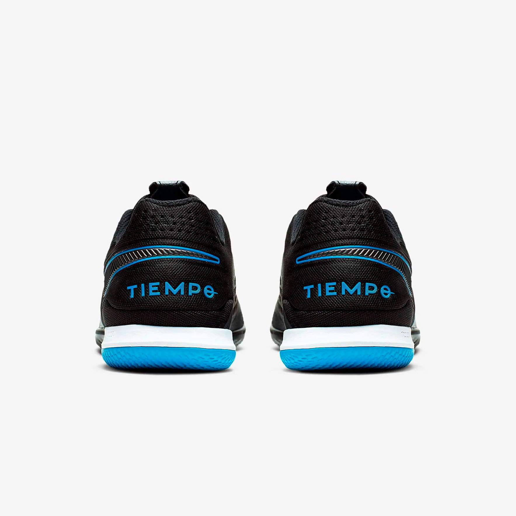 Игровая обувь для зала Nike Tiempo React Legend 8 Pro IC