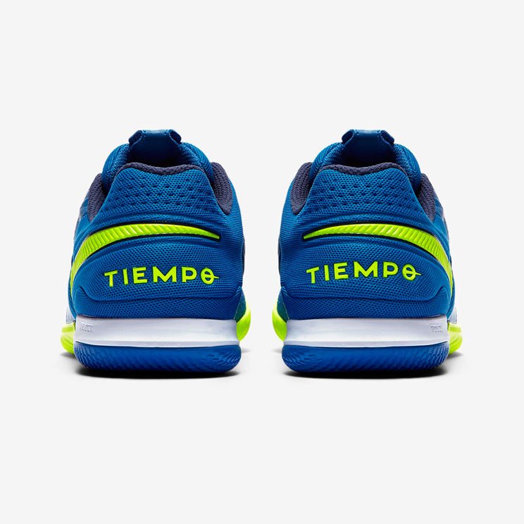 Игровая обувь для зала Nike React Tiempo Legend 8 Pro IC