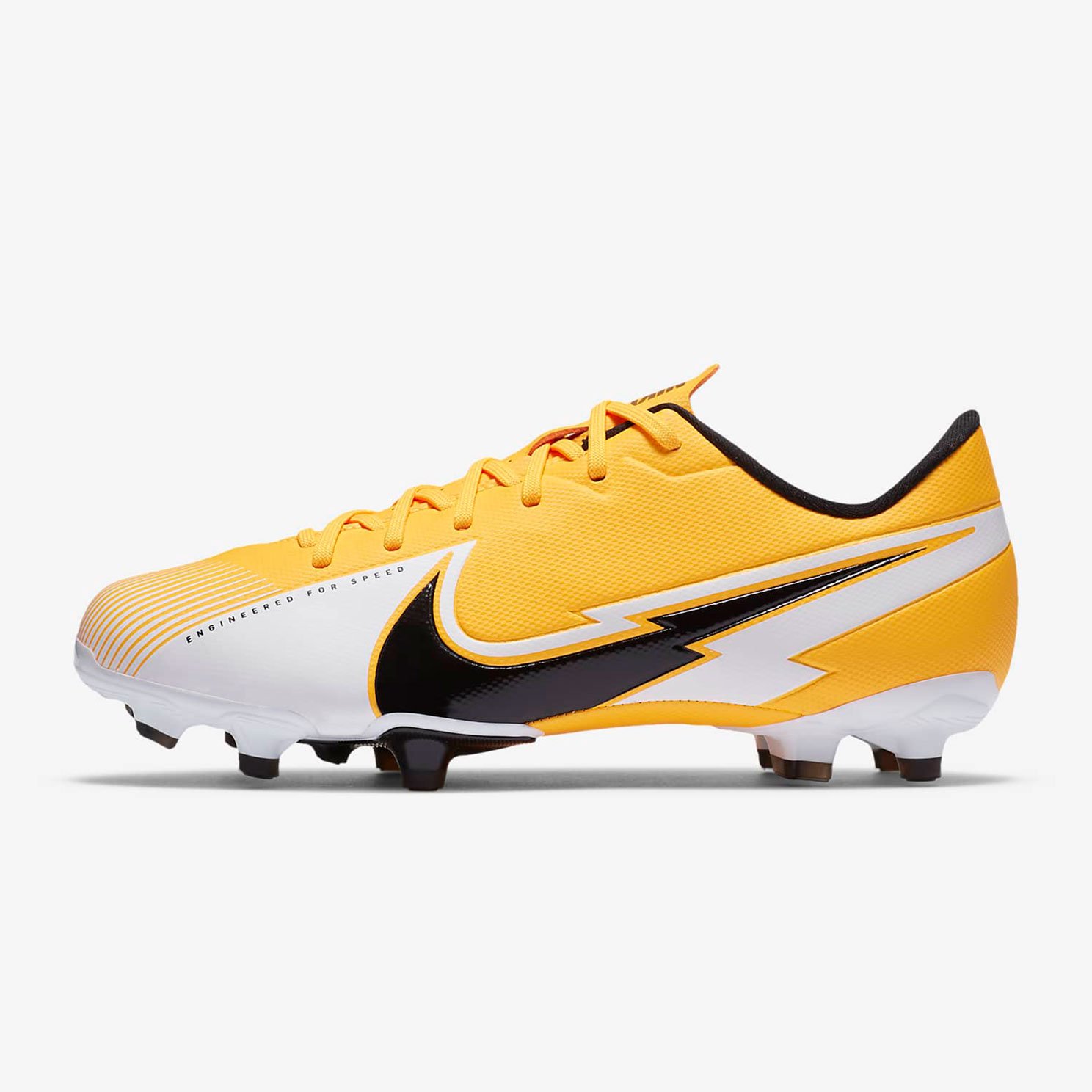 nike football cleats academy