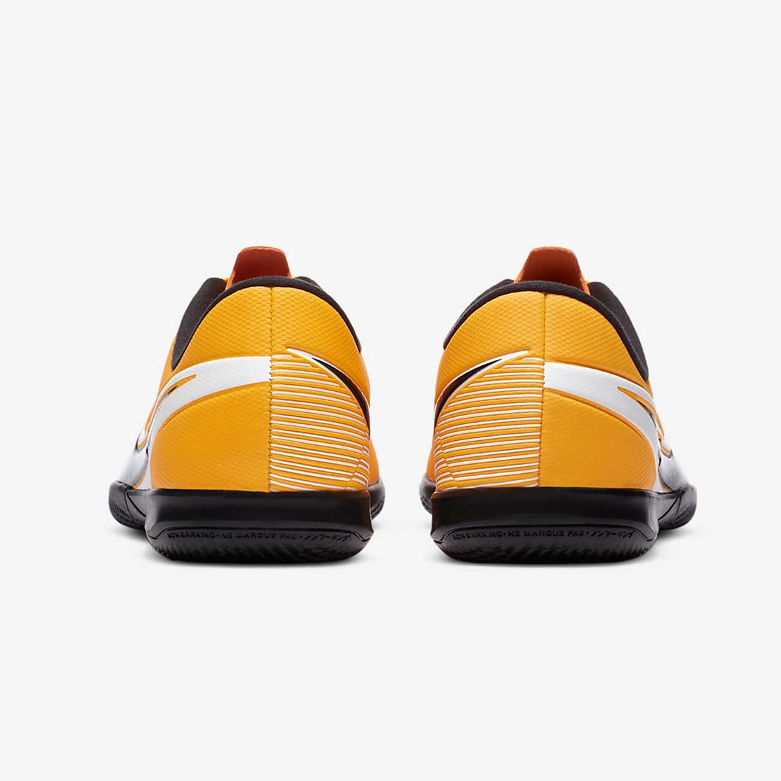 Детская игровая обувь для зала Nike Mercurial Vapor 13 Academy IC