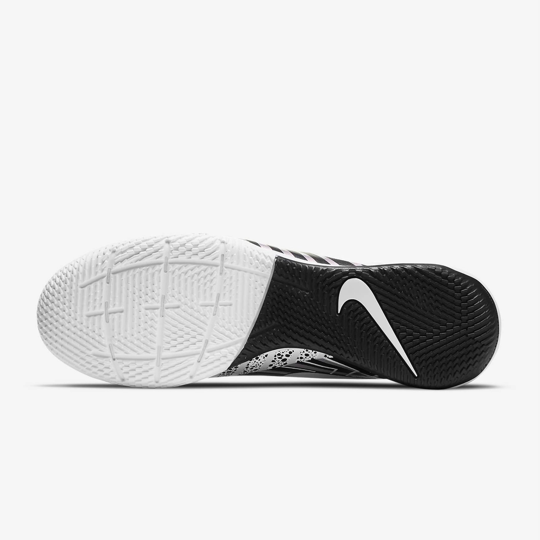 Игровая обувь для зала Nike Mercurial Vapor 13 Academy MDS IC