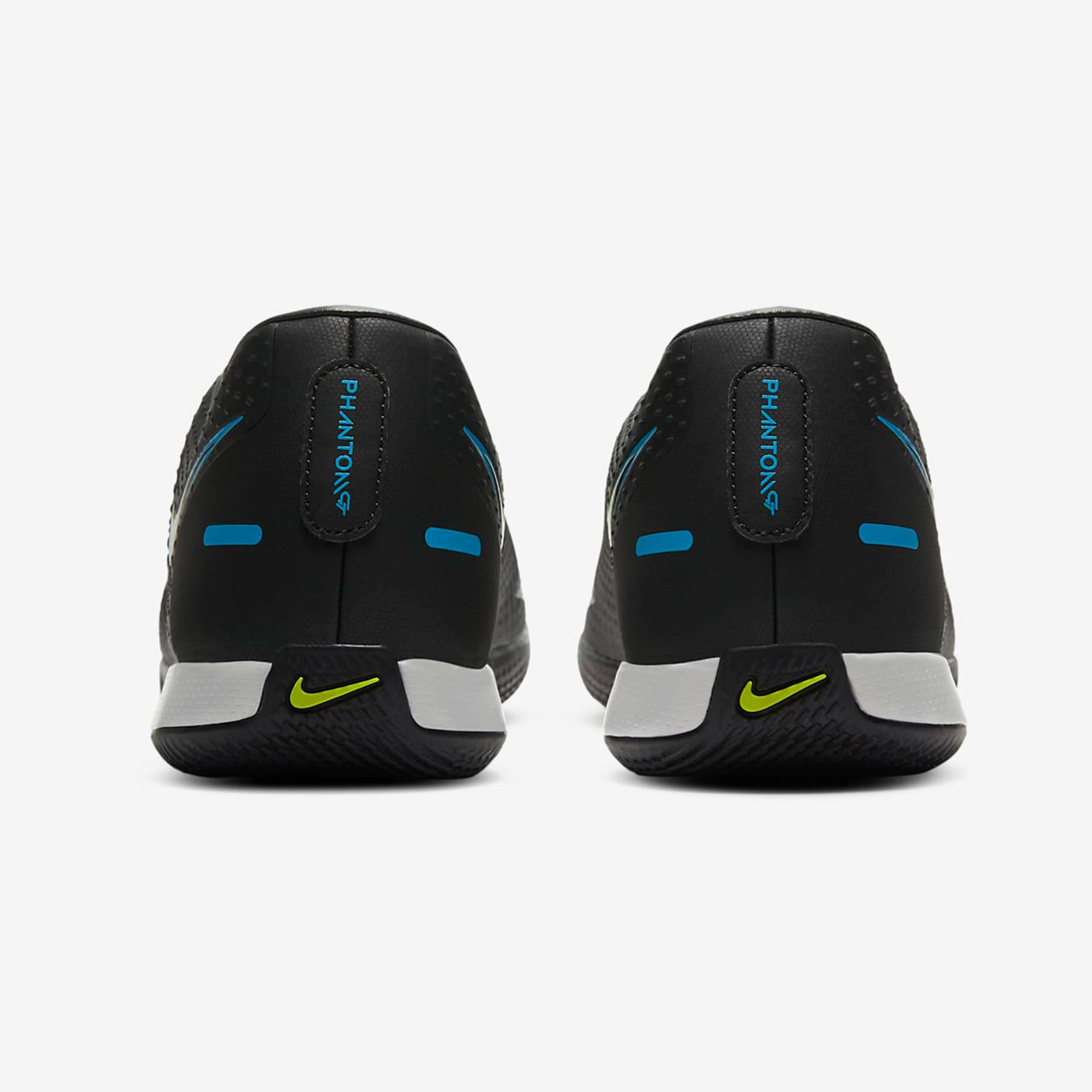 Игровая обувь для зала Nike Phantom GT Academy IC