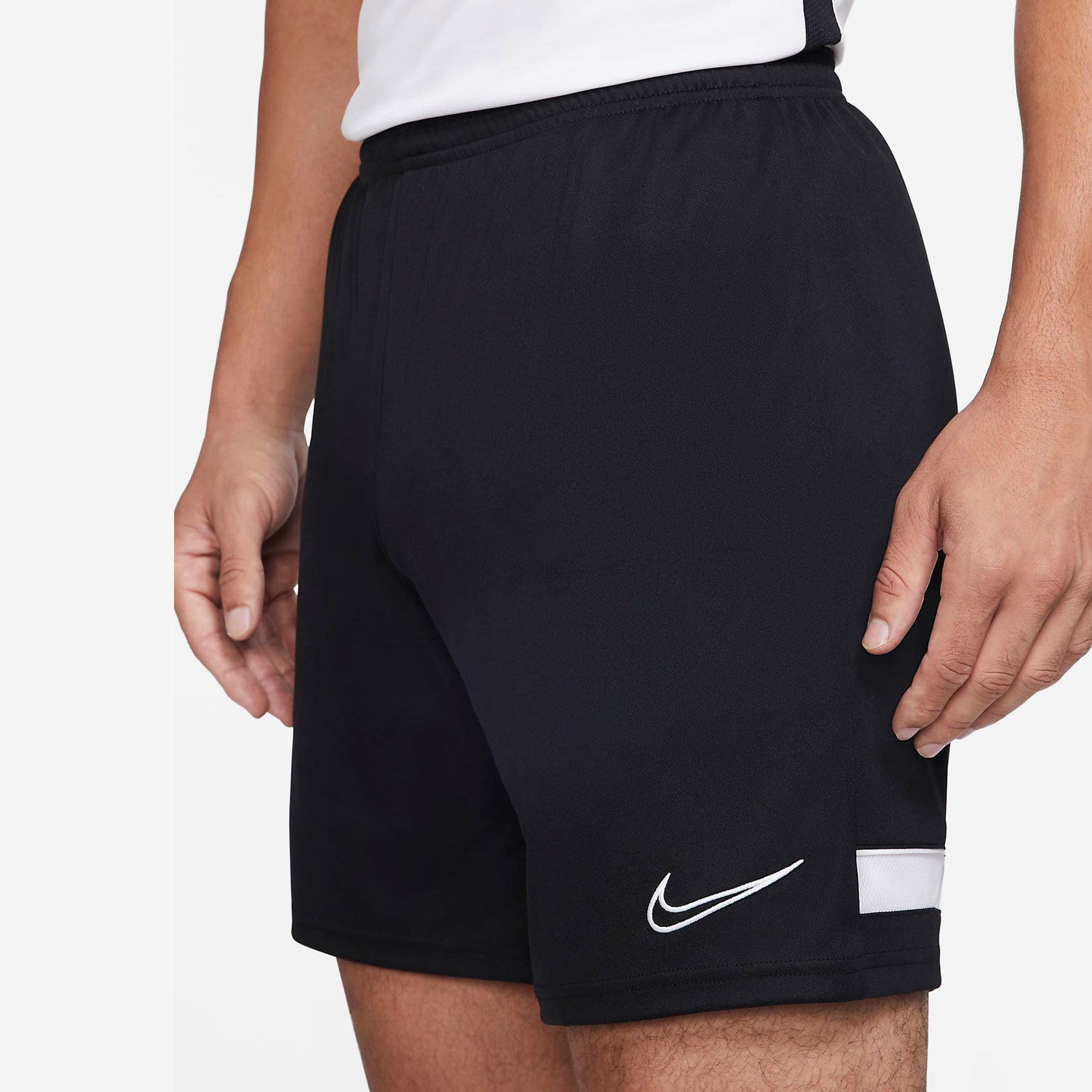 Nike Academy21 Shorts CW6107 010 Footballmania