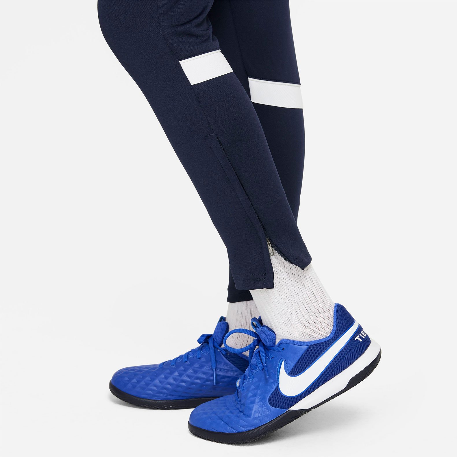 Брюки детские тренировочные Nike Academy21 Knit Pant