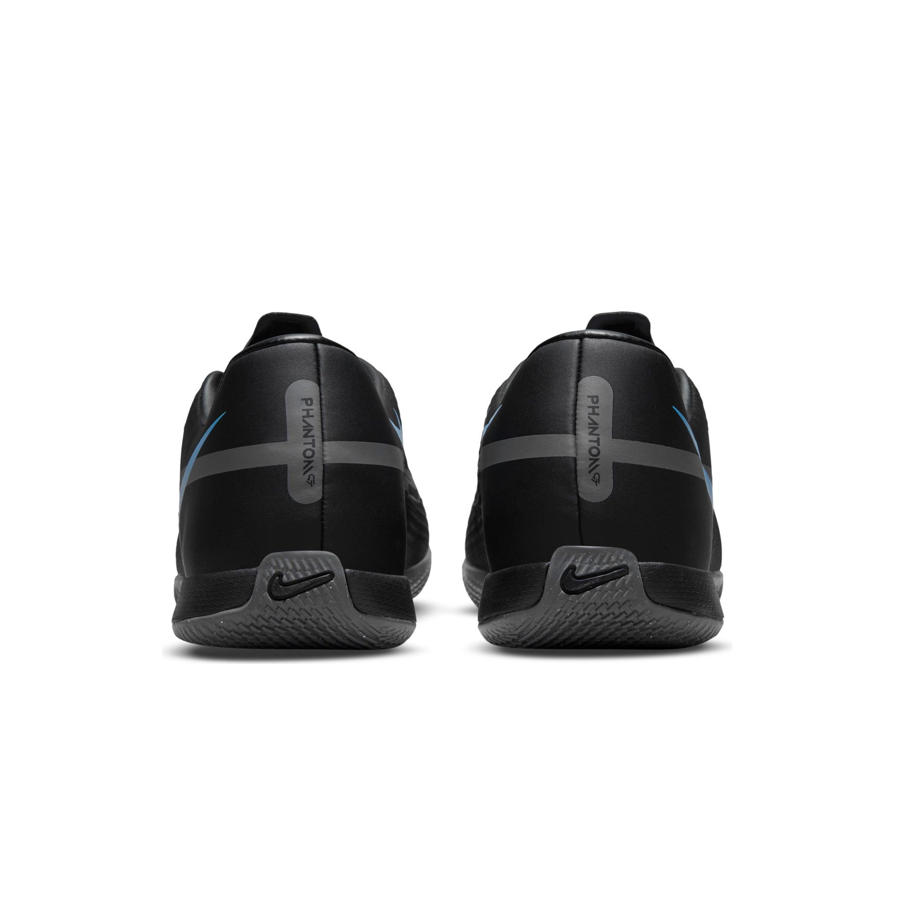Игровая обувь для зала Nike Phantom GT2 Academy IC