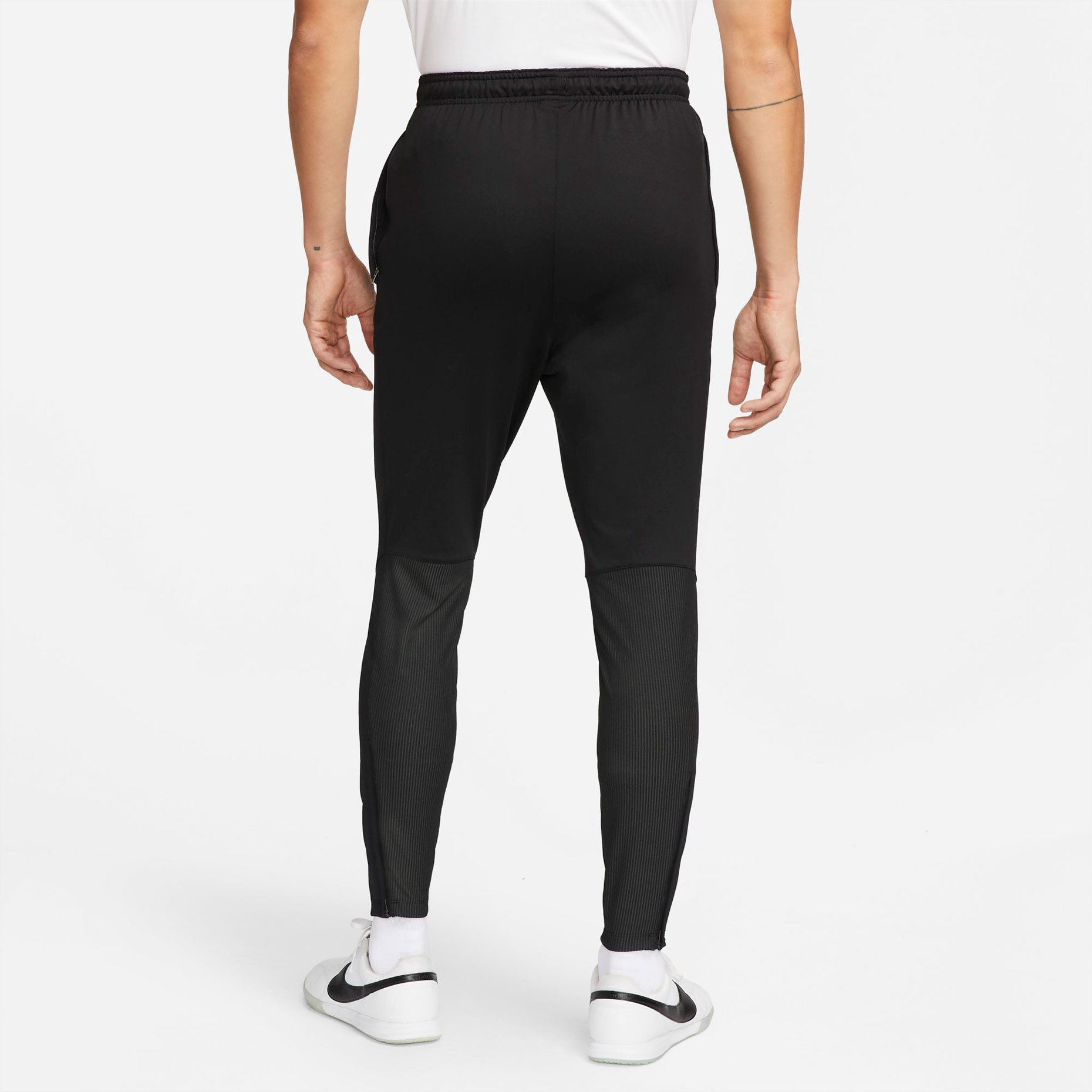 Nike Therma FIT Winter Warrior Strike Pant DC9159 010 Footballmania
