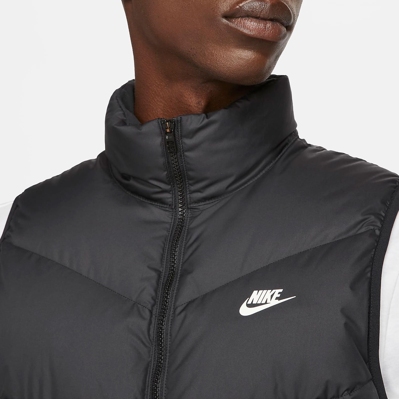 Жилет Nike Sportswear Storm-FIT Windrunner