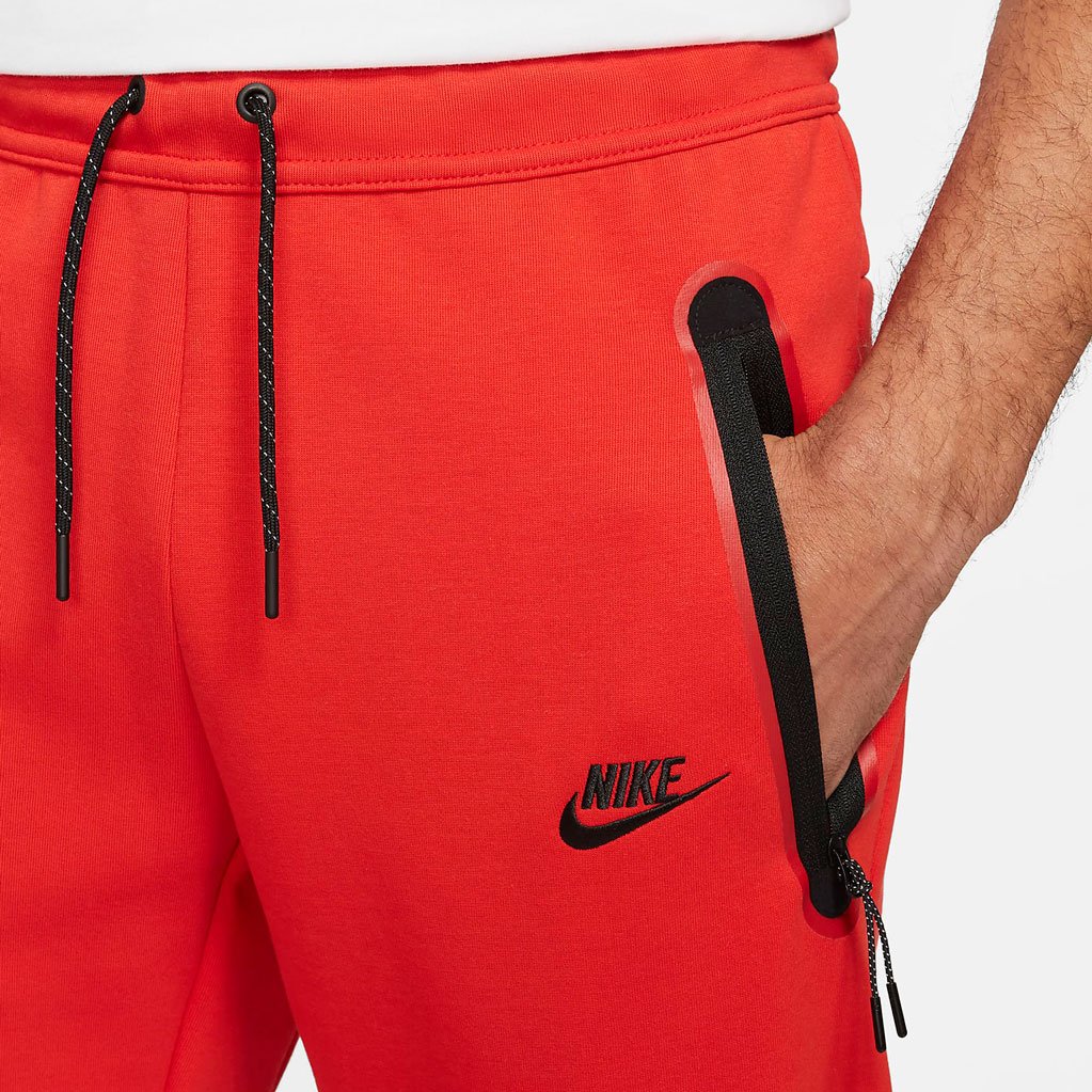 Брюки утепленные Nike ФК «Ливерпуль» Tech Fleece Pant
