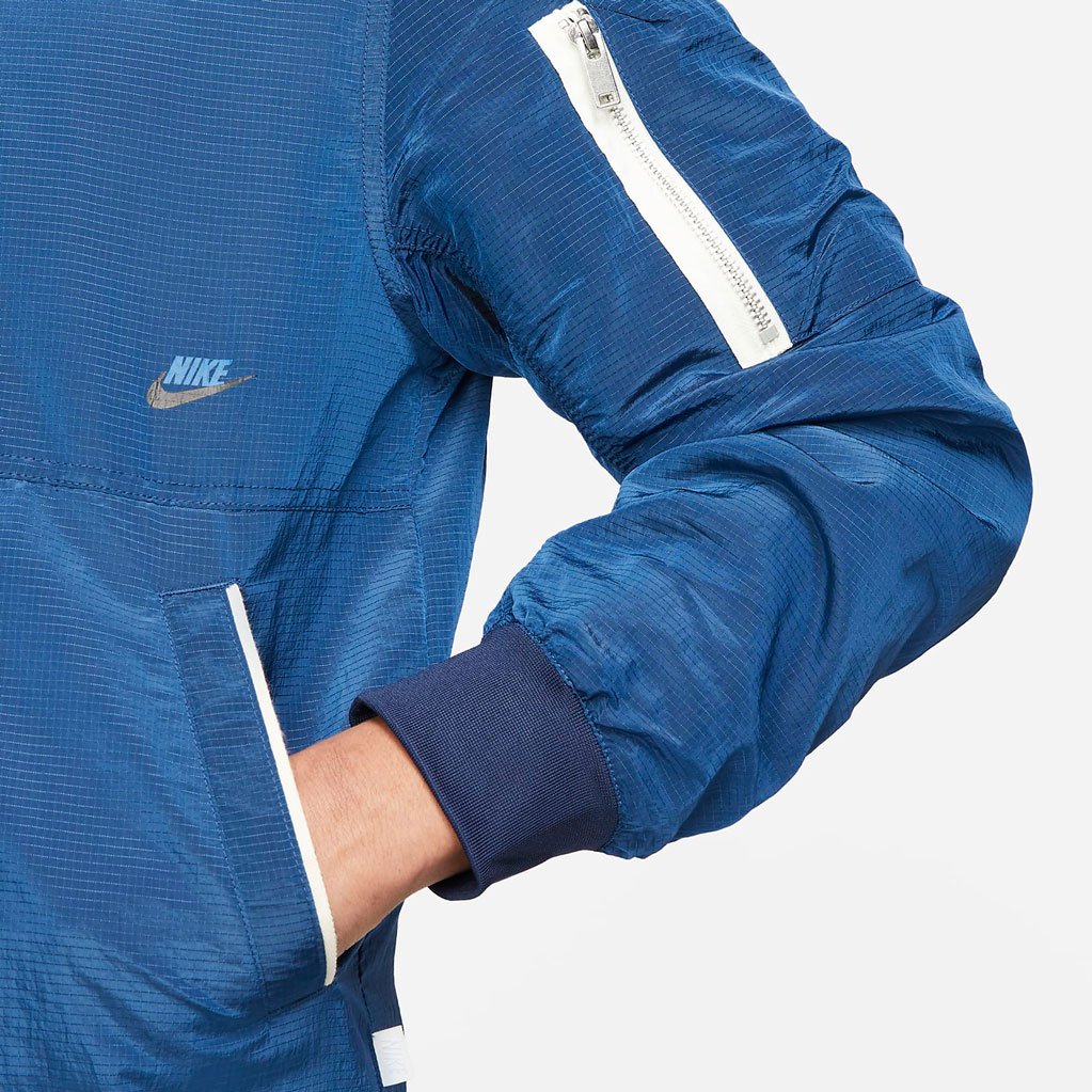 Куртка Nike Sportswear Style Essentials Bomber