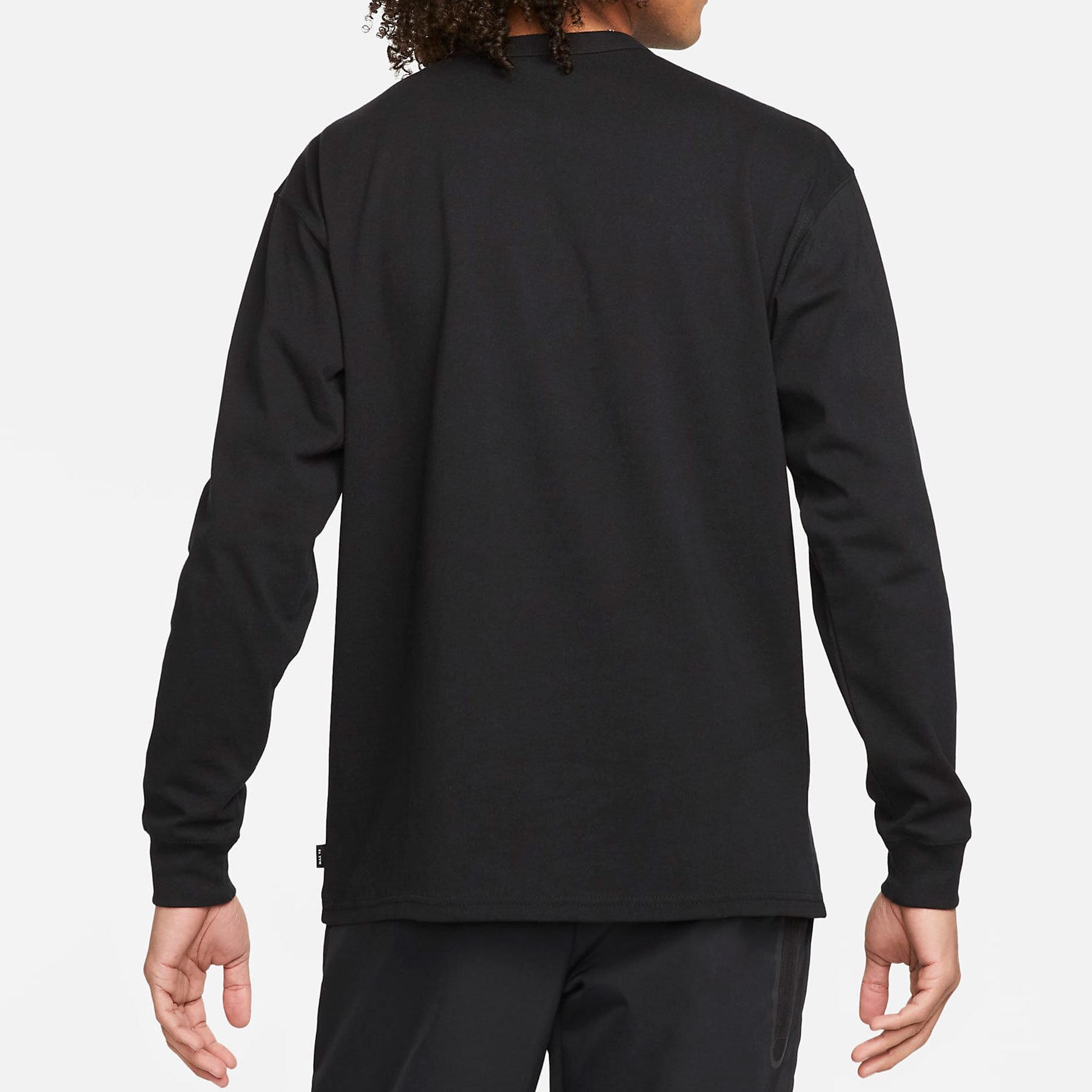Nike premium essential sweatshirt hotsell