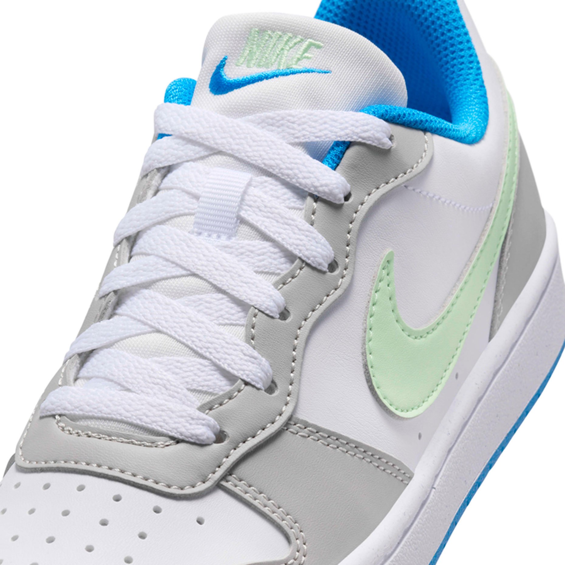 Nike nike court borough shop