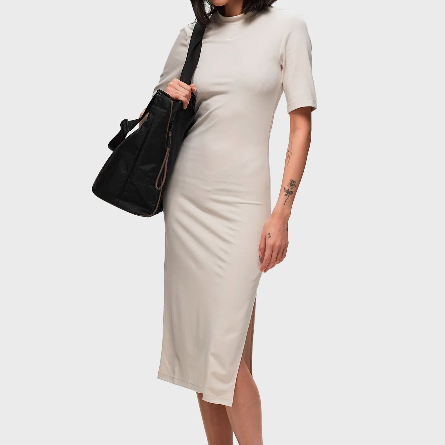 Nike Sportswear Essential Tight Midi DV7878 104 Footballmania