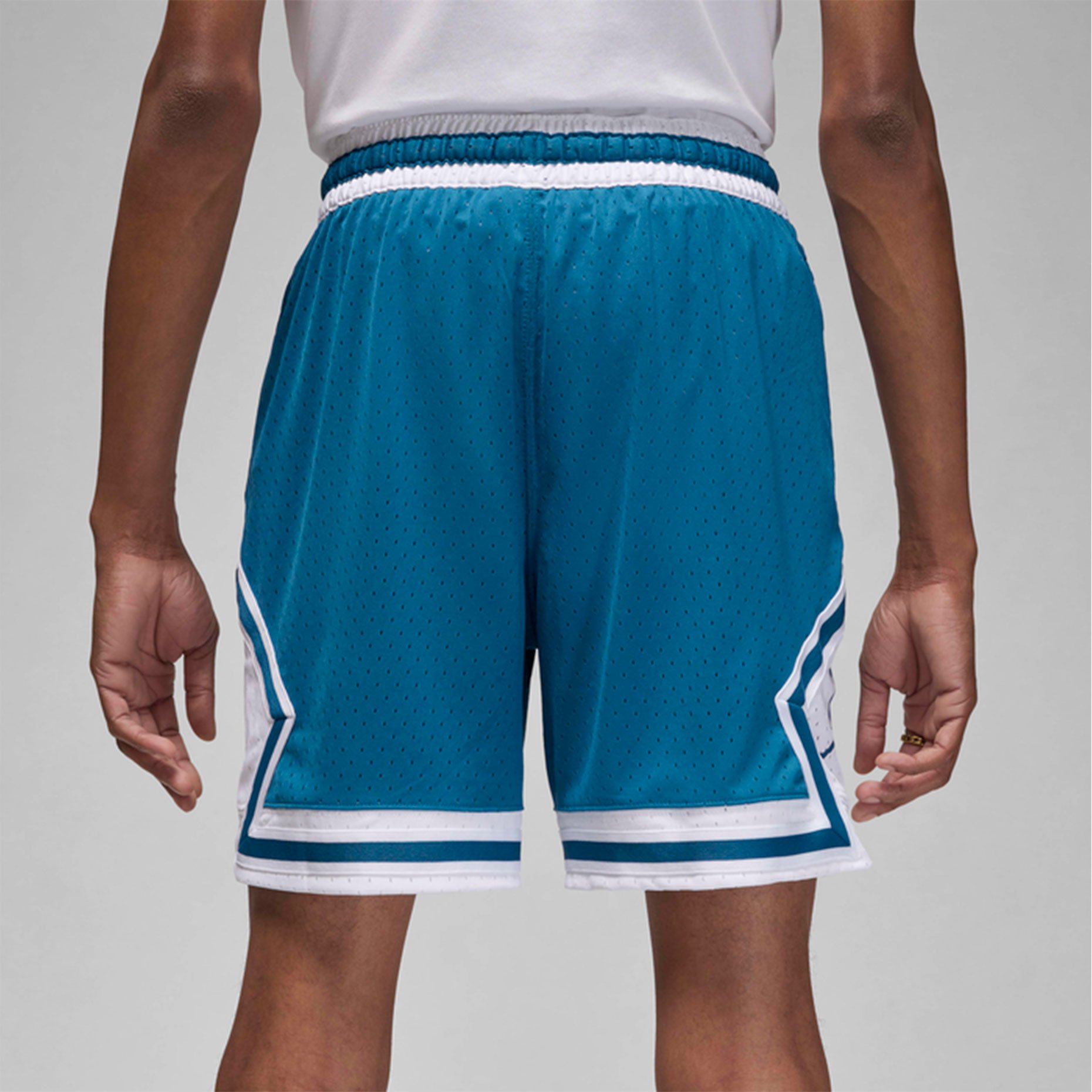 Nike jordan rise shorts 2025