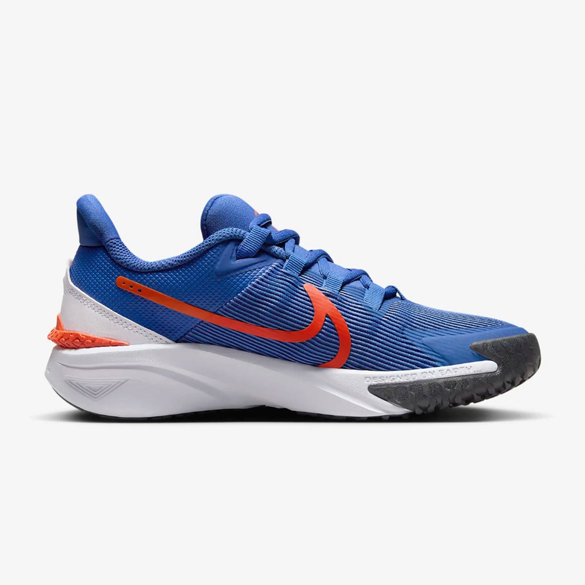 Nike star runner white store