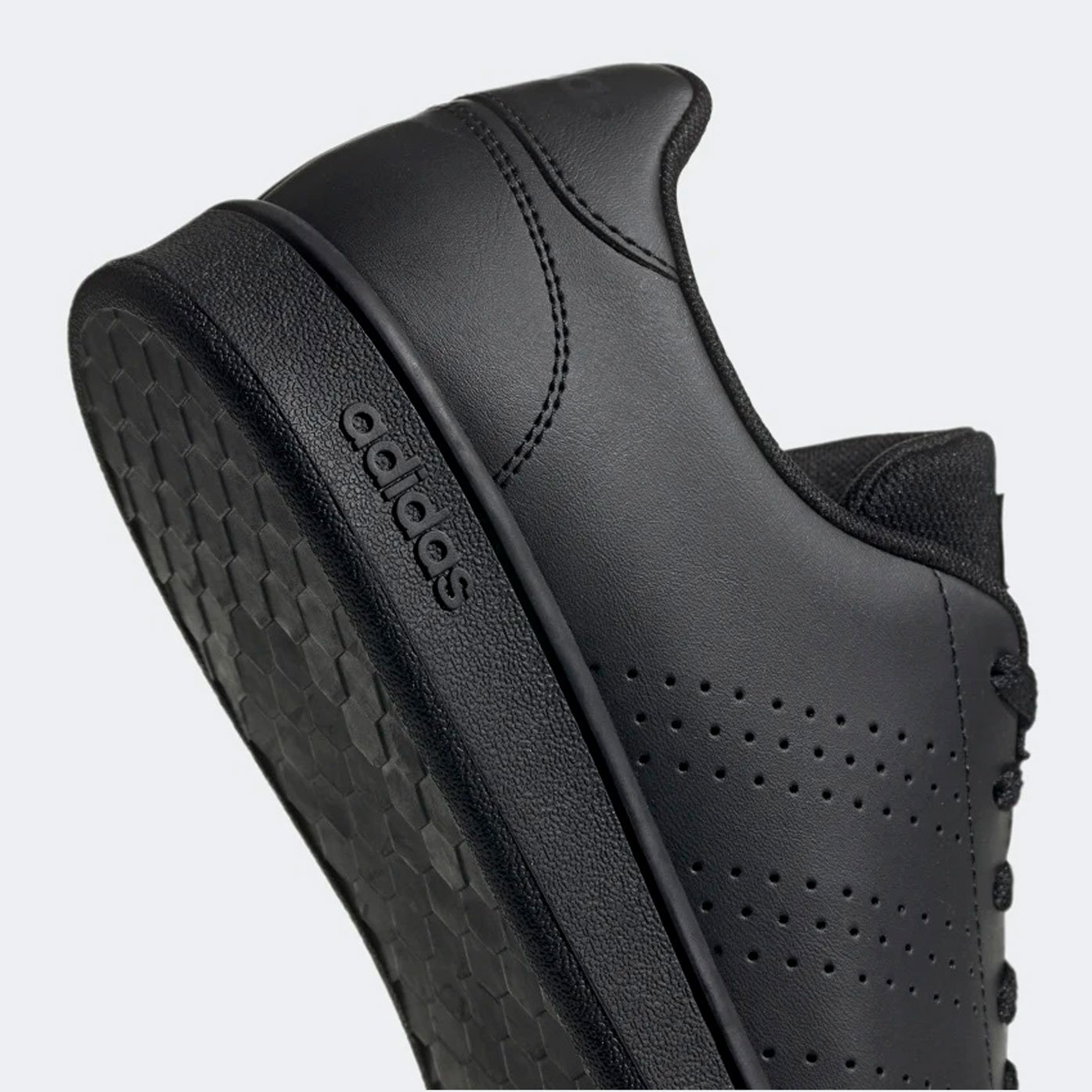 Adidas advantage hotsell clean black