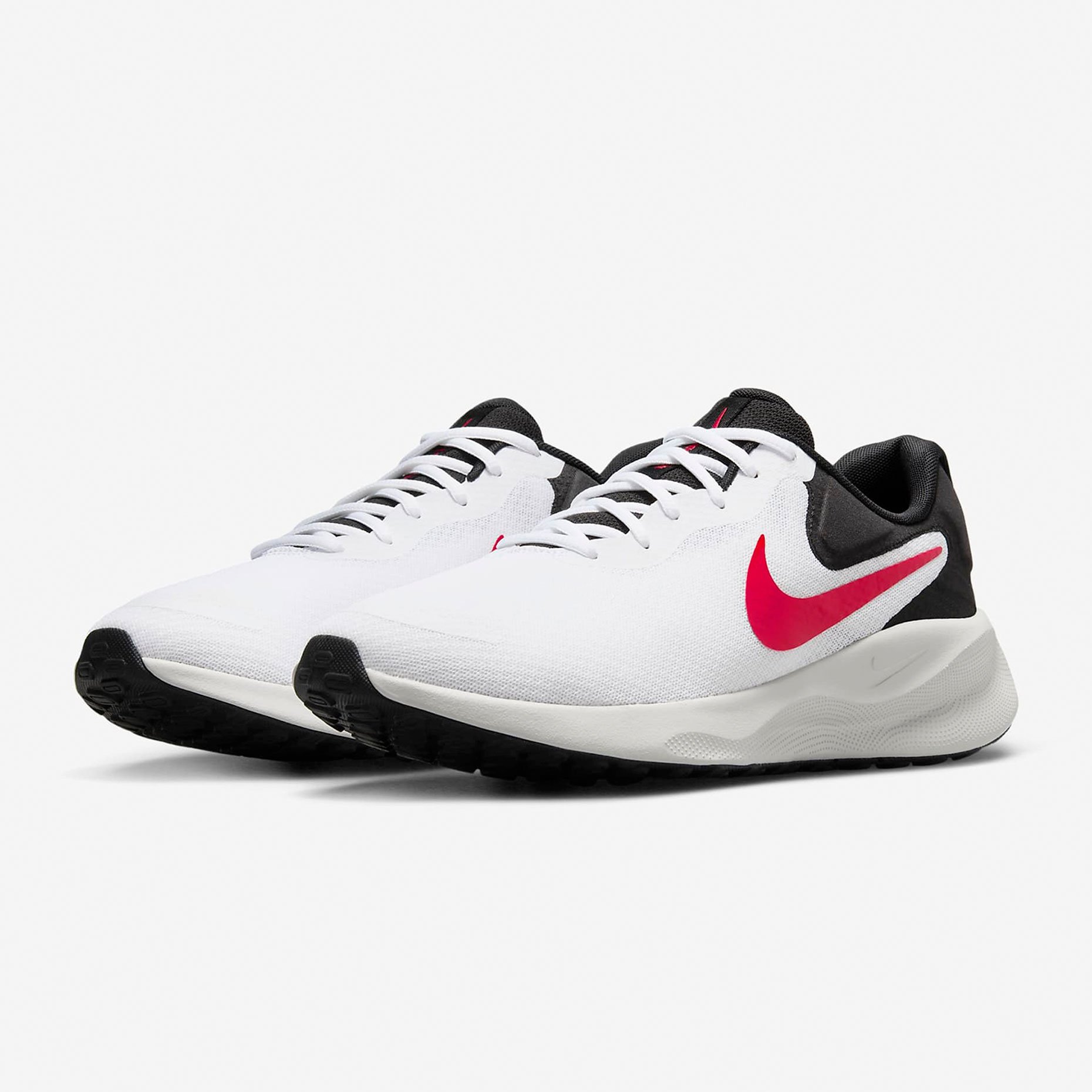 Nike Revolution 7 FB2207 102 Footballmania
