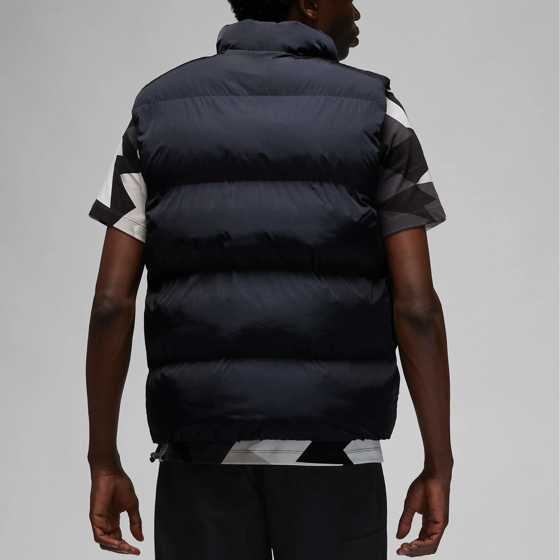 Nike filled essential vest on sale
