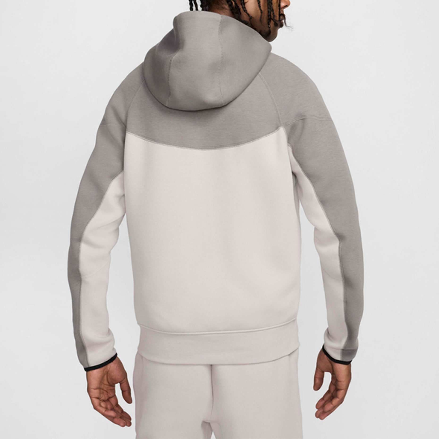 Nike Sportswear Tech Fleece FB7921 014 Footballmania