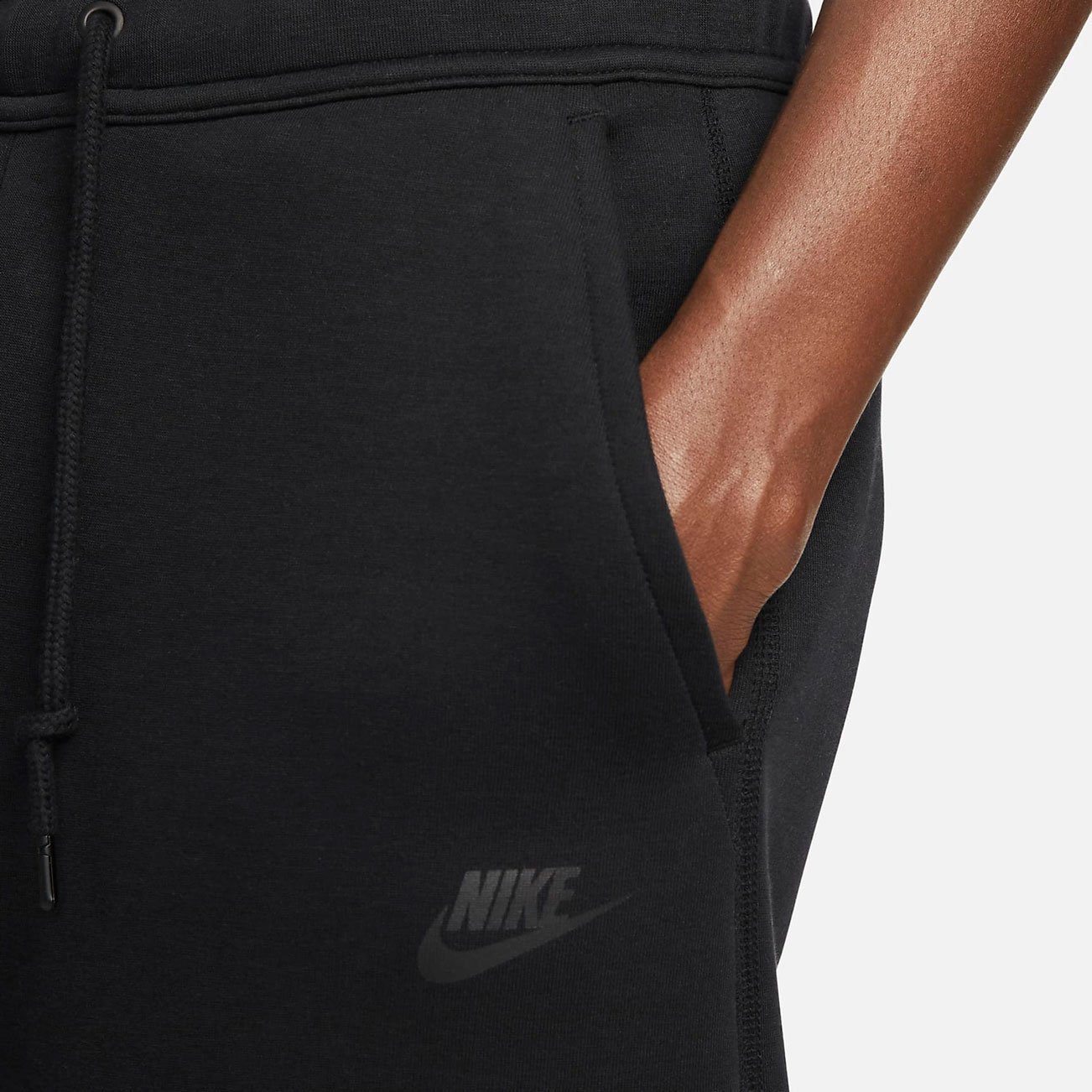 Брюки Nike Sportswear Tech Fleece