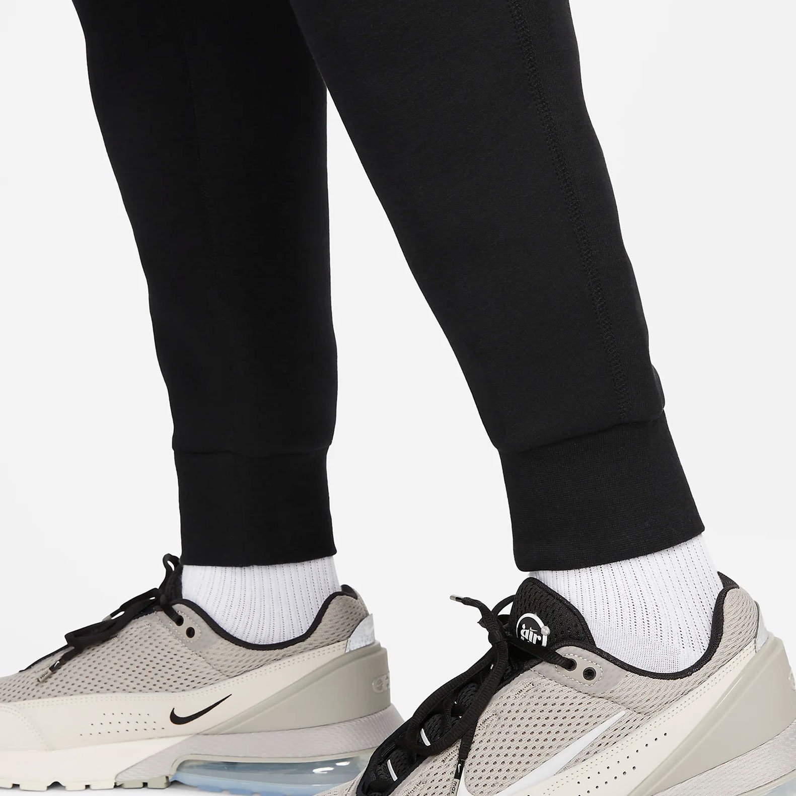 Nike air max tech fleece top