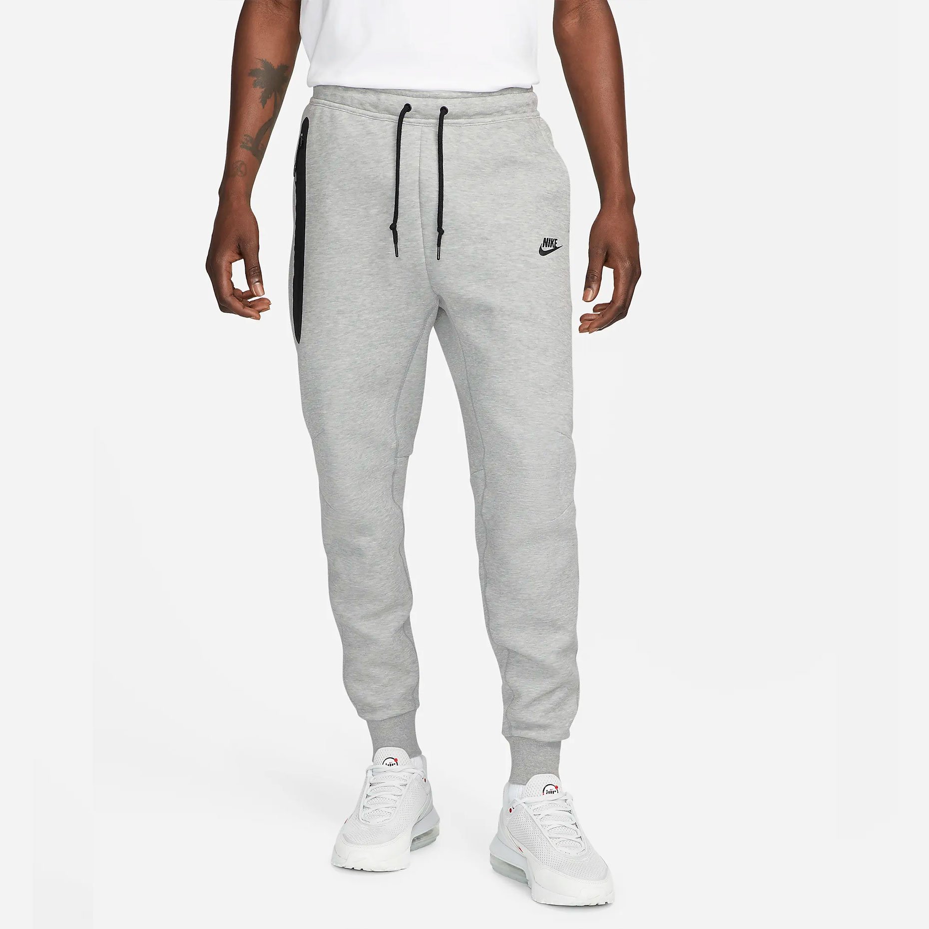 Nike Sportswear Tech Fleece FB8002 063 Footballmania