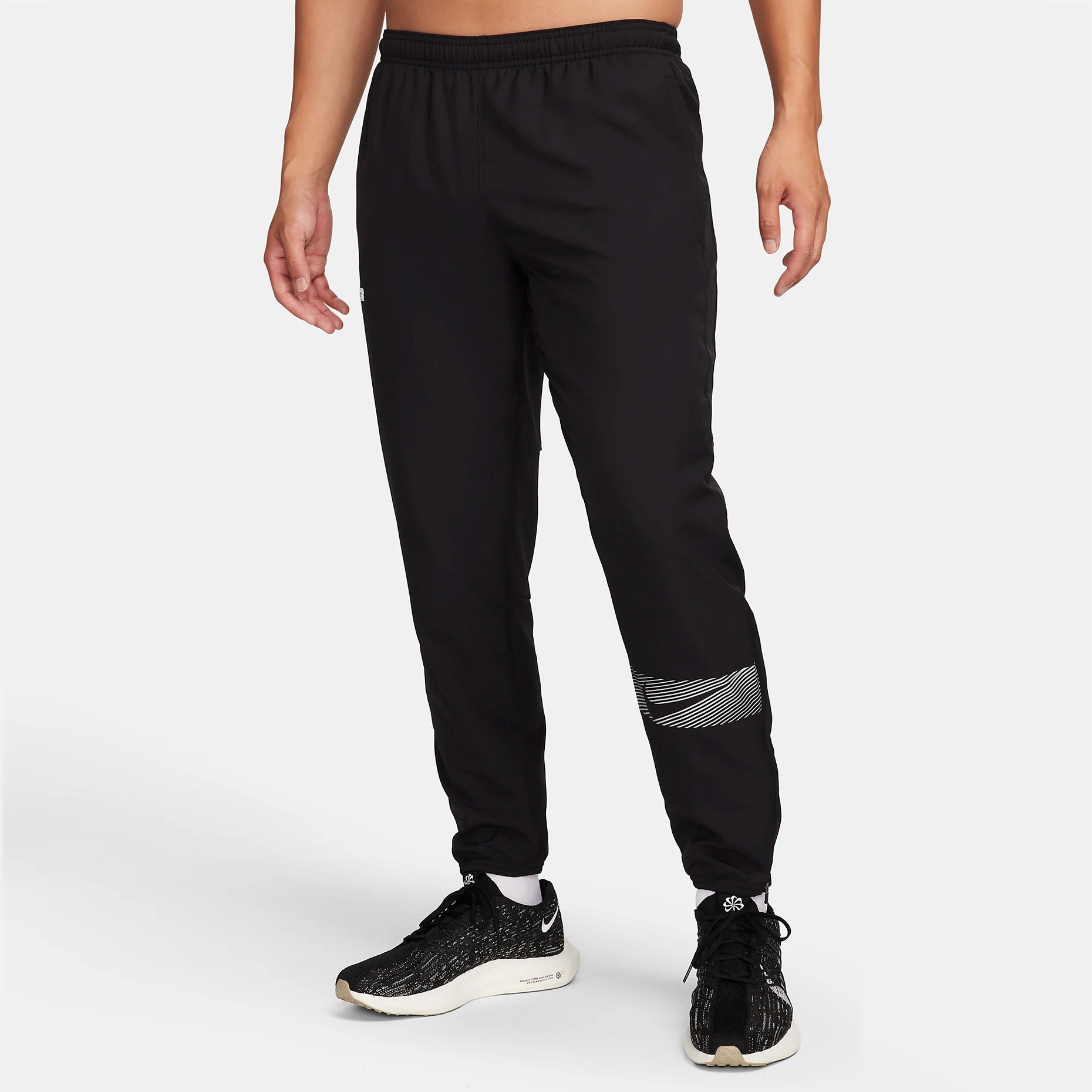 Nike Challenger Flash FB8560 010 Footballmania
