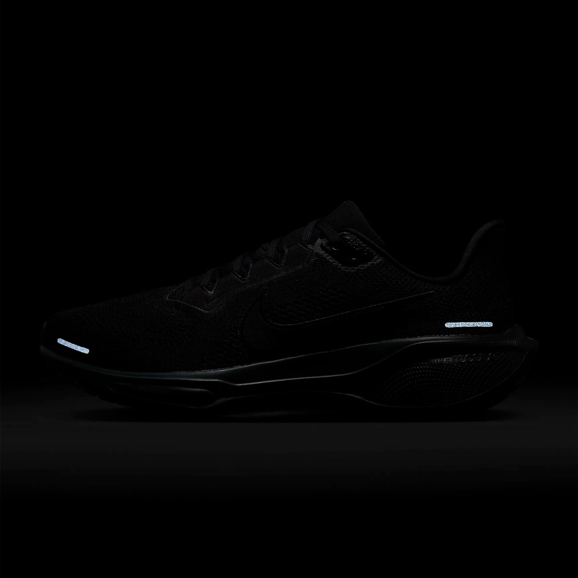 Nike all black pegasus outlet