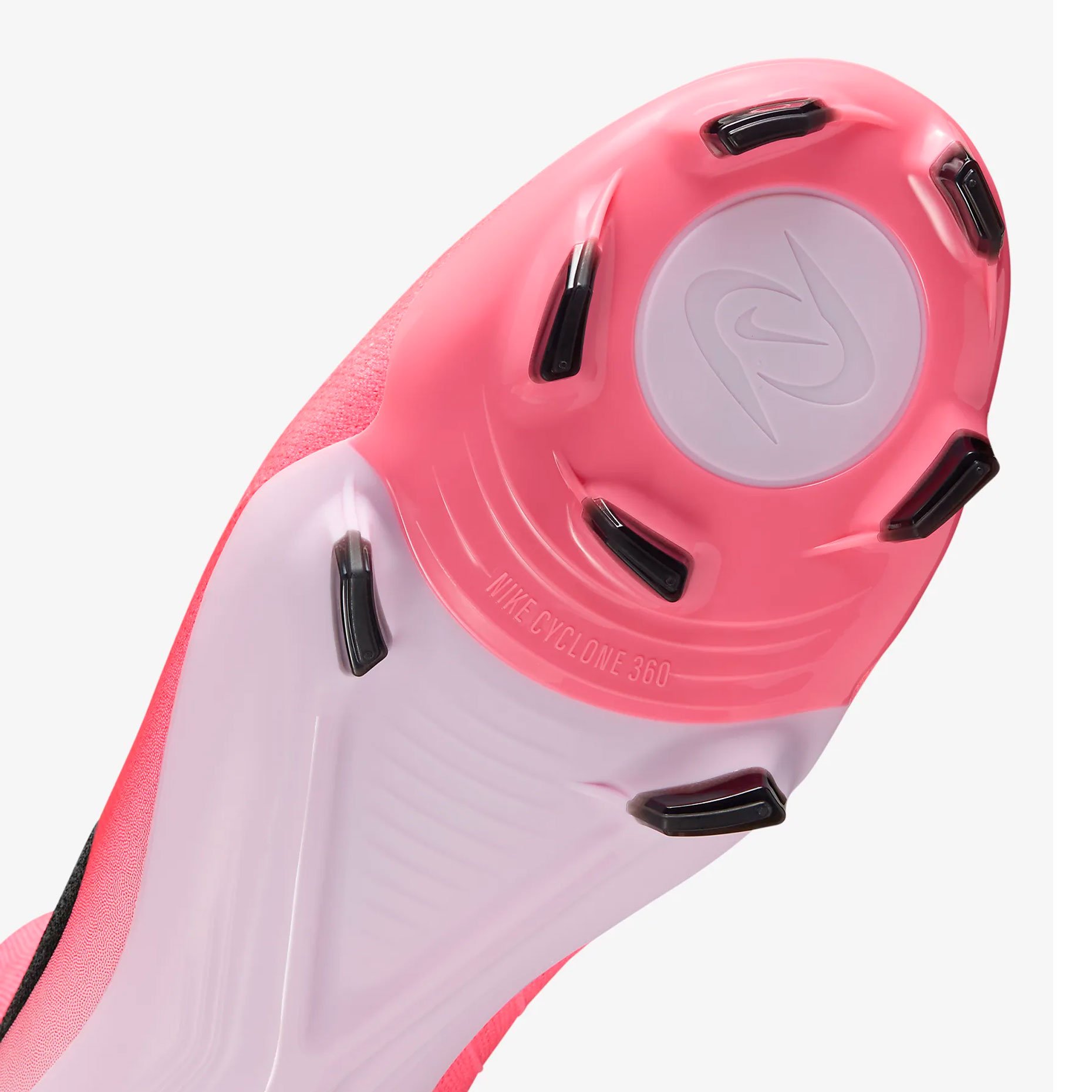 Nike cyclone on sale