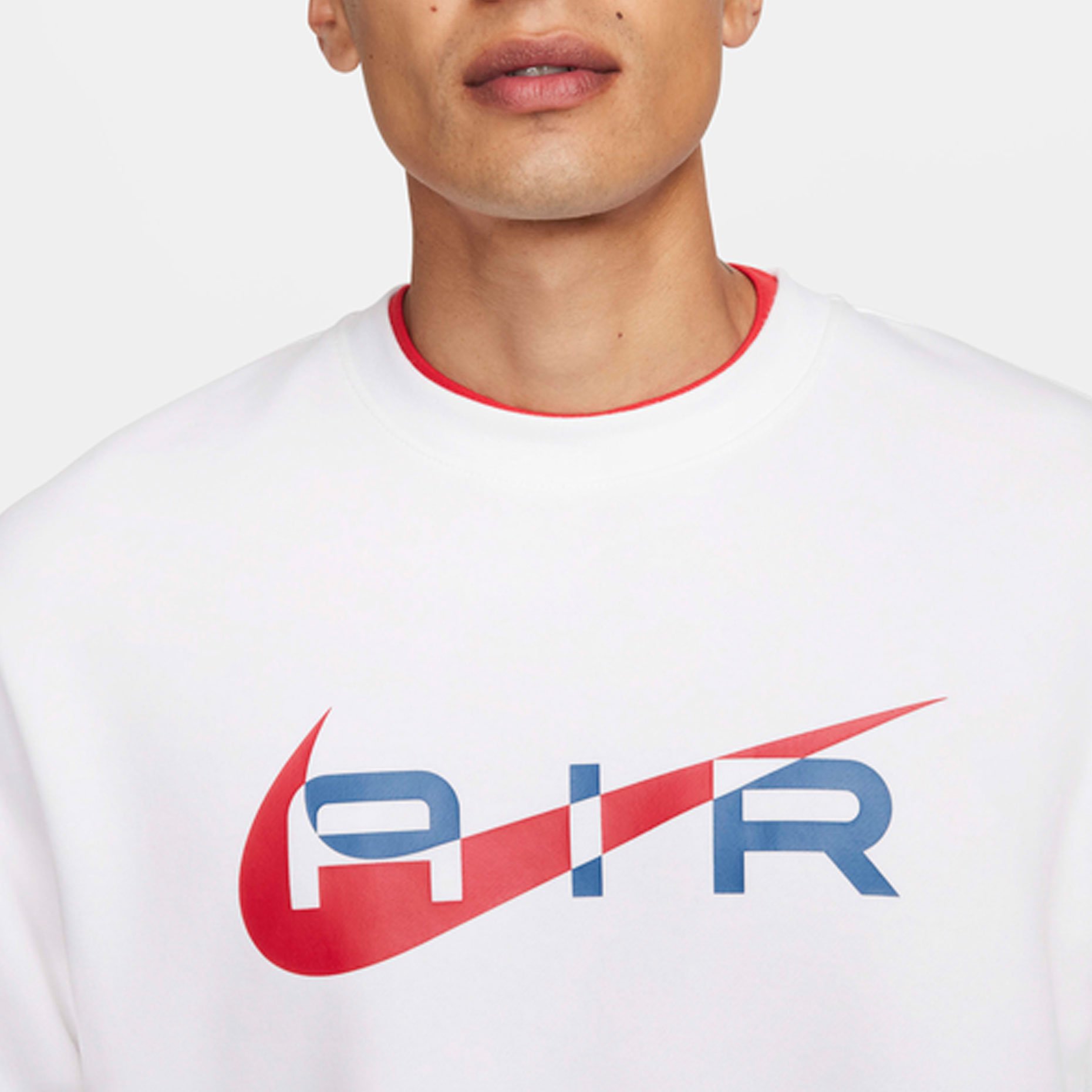 Nike Air Fleece Crew Neck Sweatshirt FN7692 100 Footballmania
