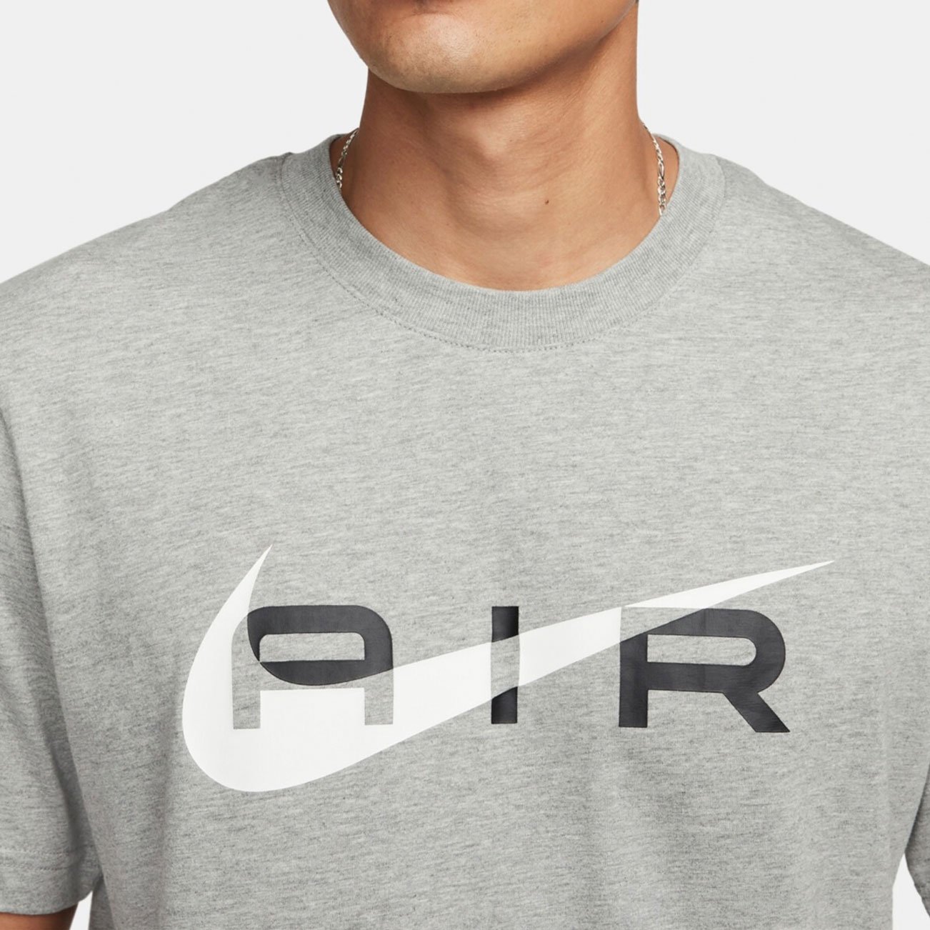 Nike Spotrswear Sweat Air Graphic Tee FN7704 064 Footballmania