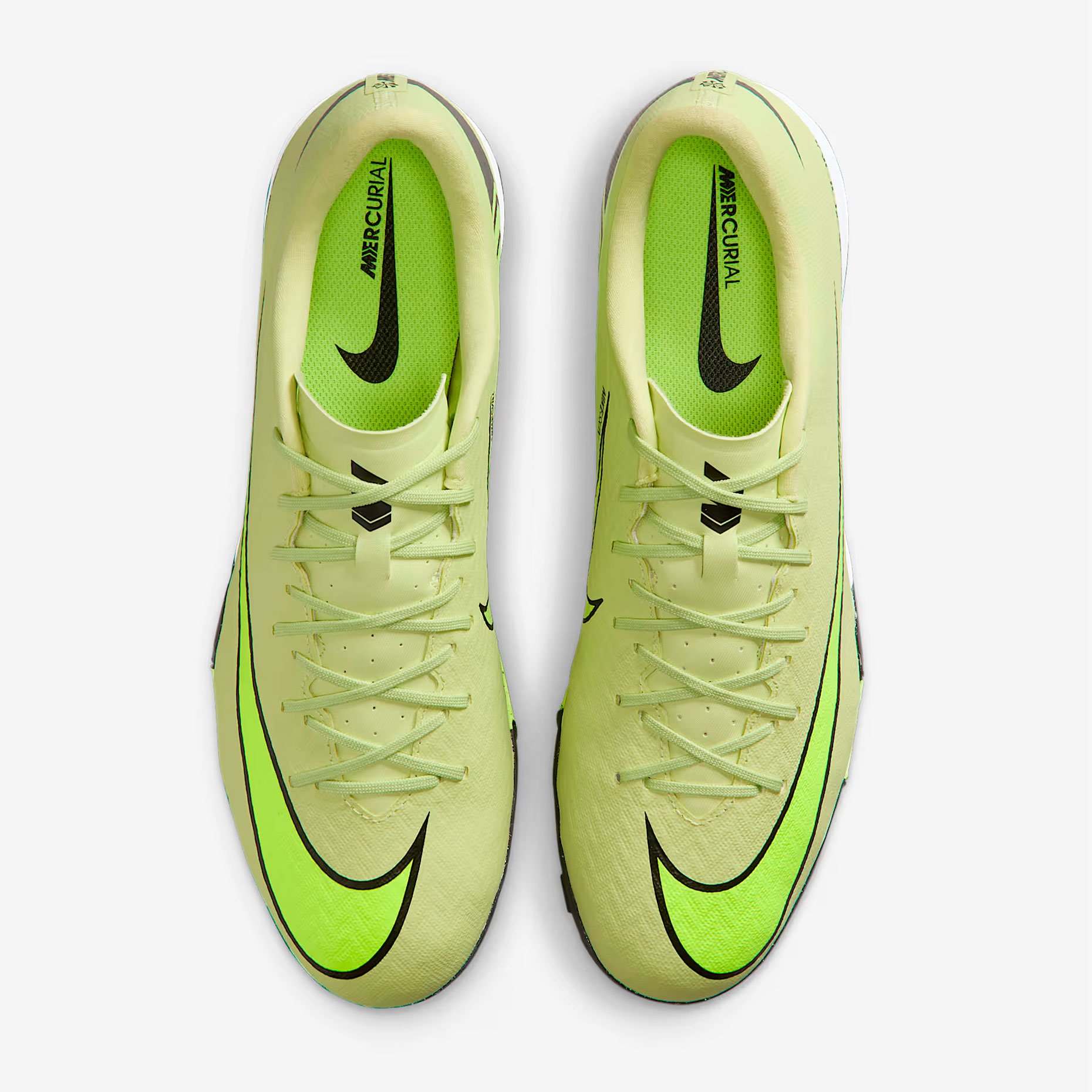 Шиповки Nike Air Zoom Mercurial Vapor 16 Academy TF Шиповки Nike Air Zoom Mercurial Vapor 16 Academy TF