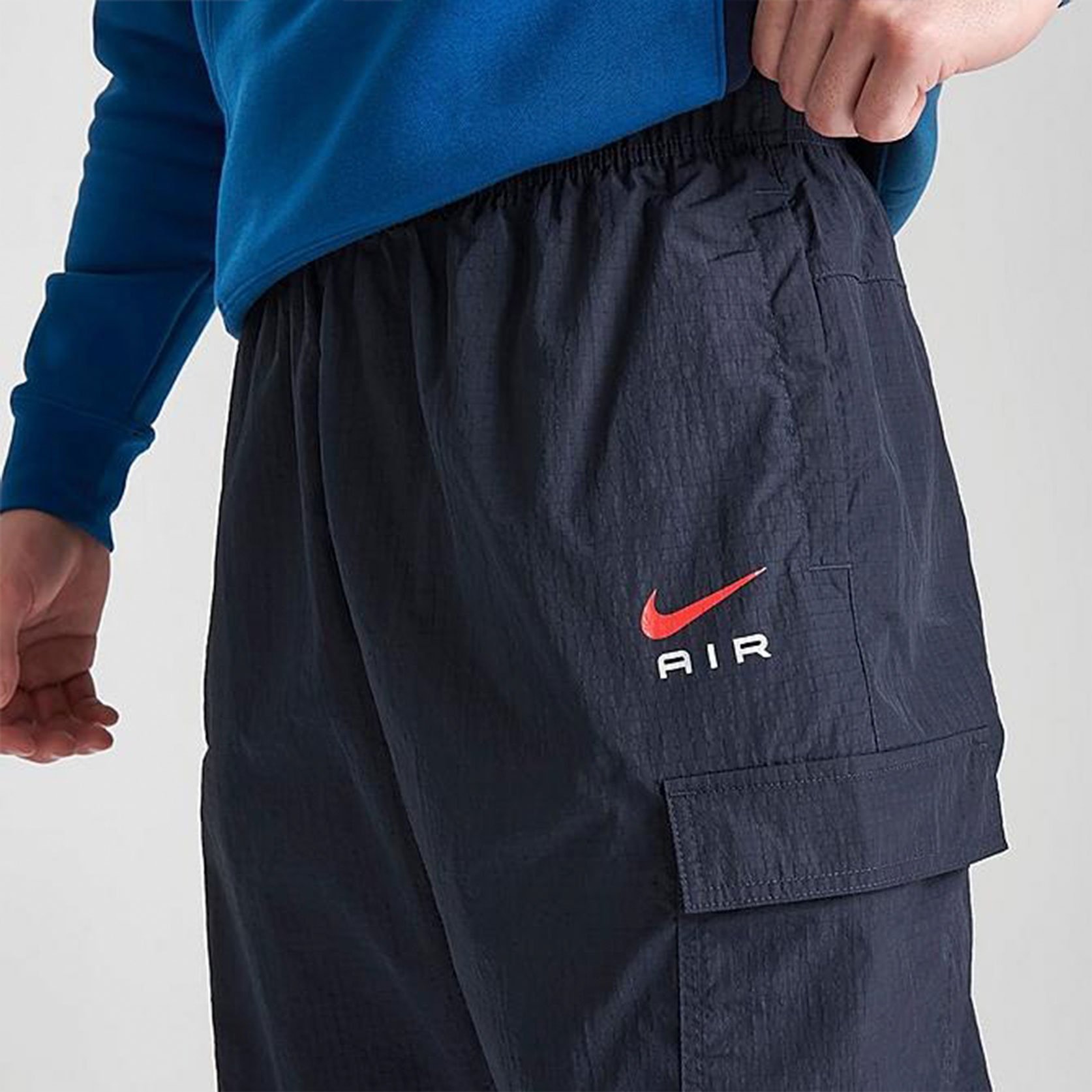 Nike camo woven pants deals