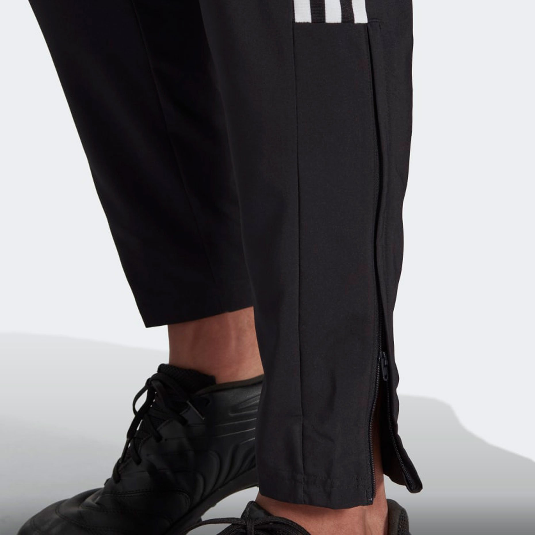 Брюки парадные adidas Tiro21 Woven Pant
