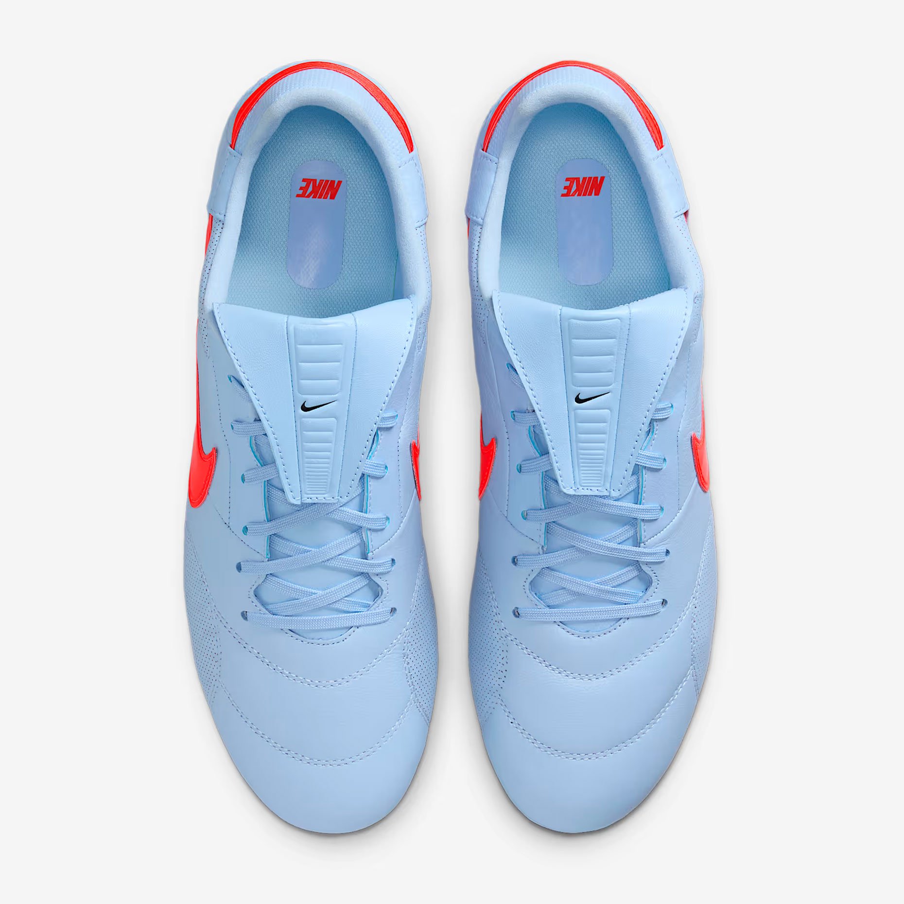 Футбольные бутсы Nike Premier III FG Футбольные бутсы Nike Premier III FG