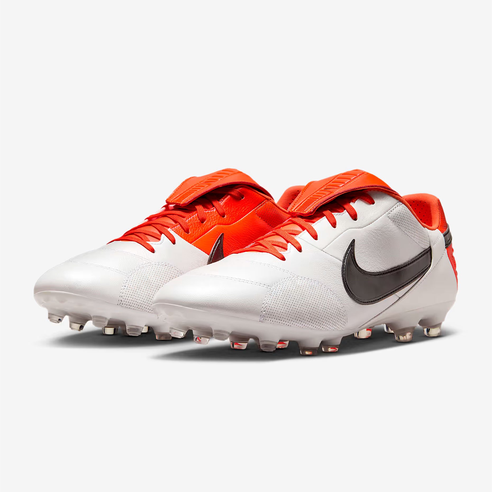 Футбольные бутсы Nike Premier III FG Футбольные бутсы Nike Premier III FG