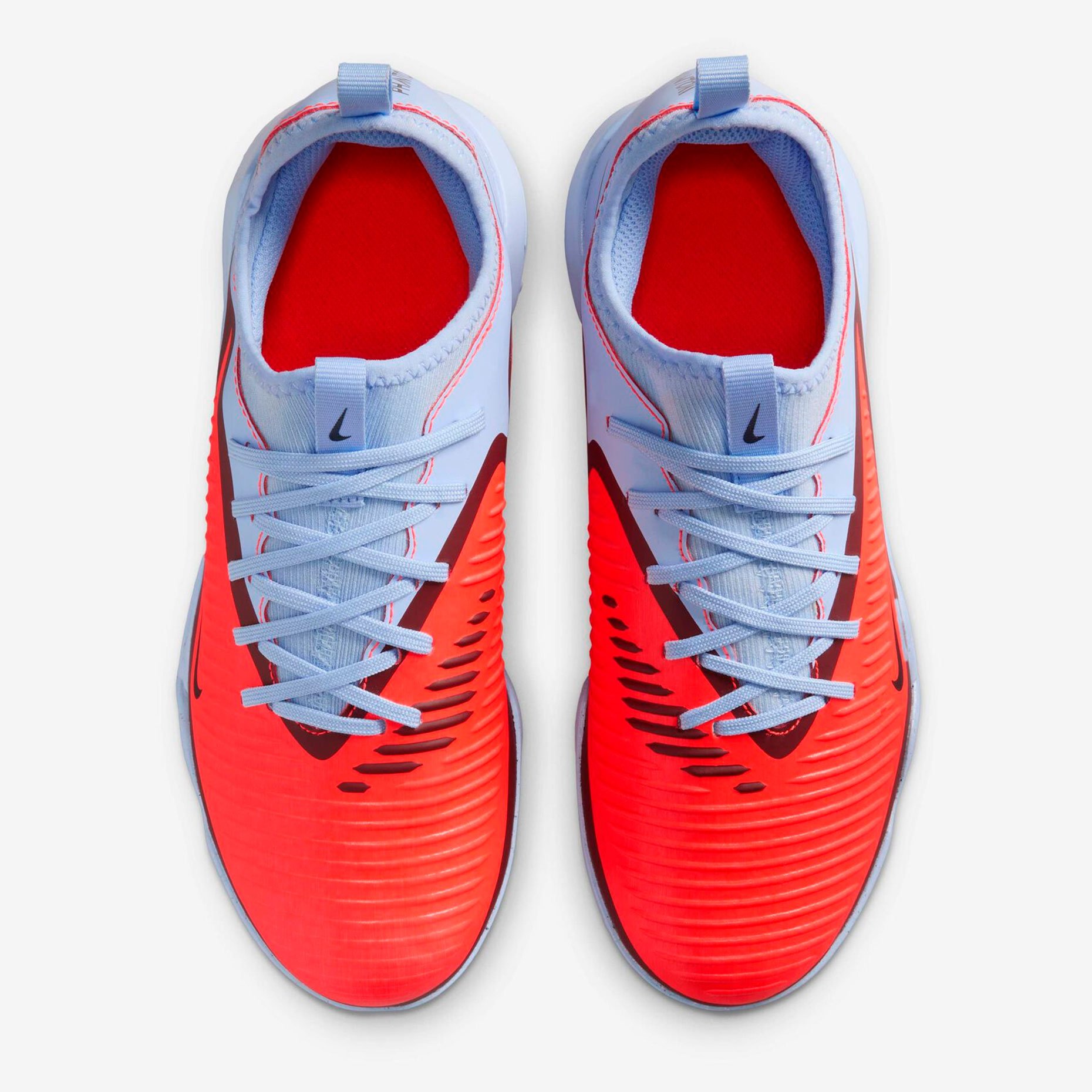 Шиповки детские Nike Phantom 6 Low Academy TF Шиповки детские Nike Phantom 6 Low Academy TF