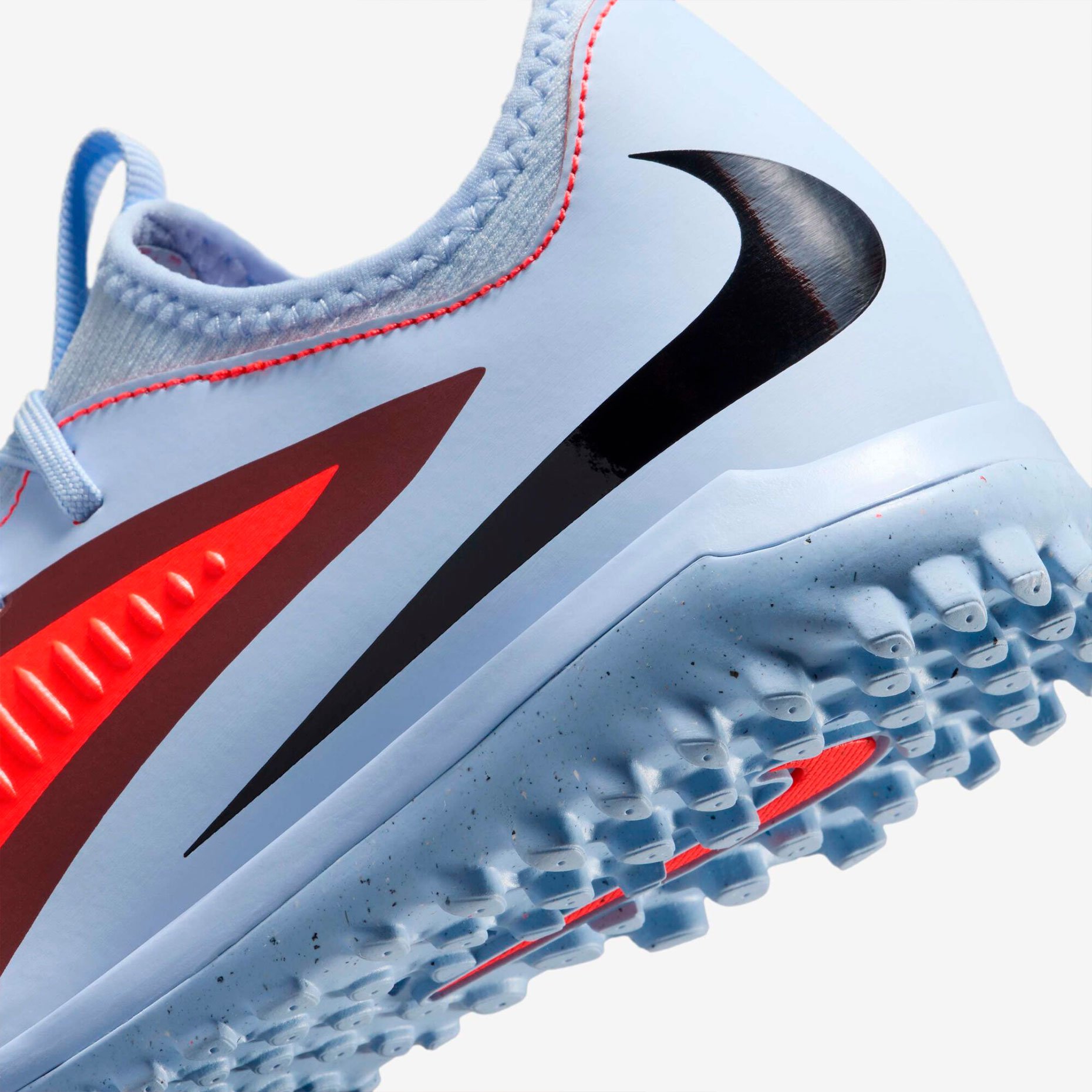 Шиповки детские Nike Phantom 6 Low Academy TF Шиповки детские Nike Phantom 6 Low Academy TF