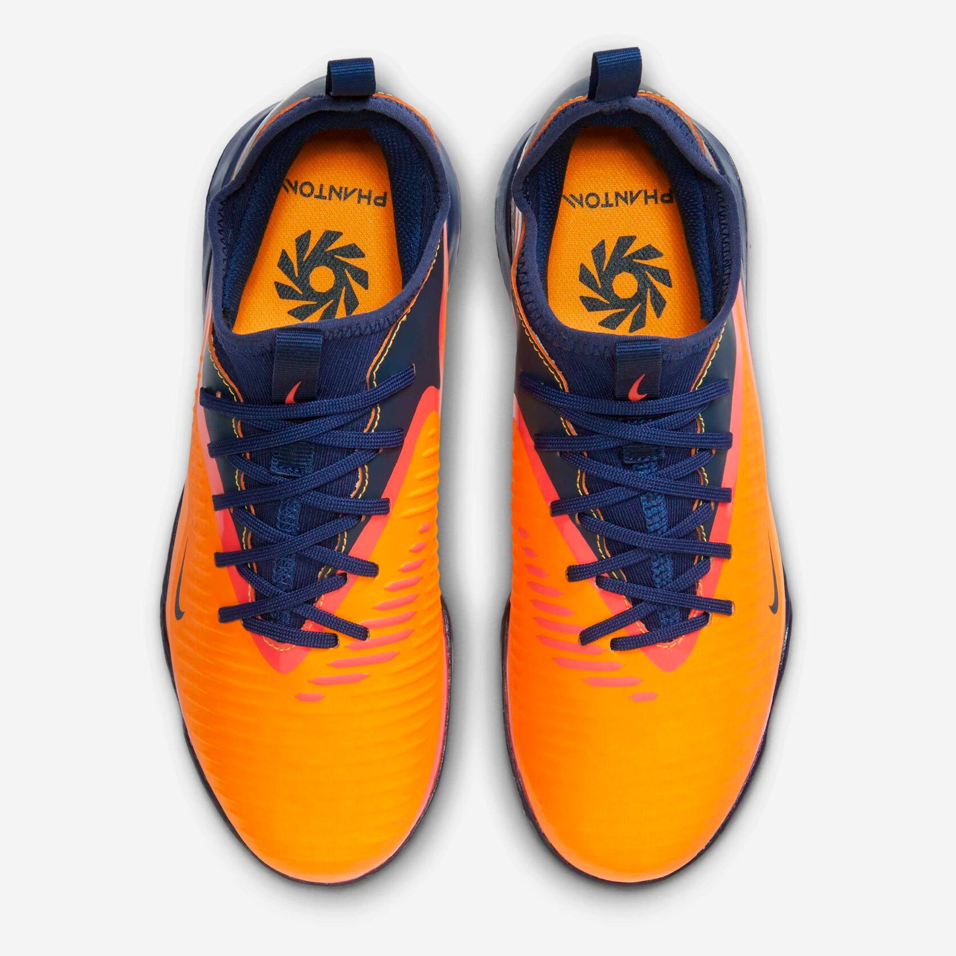 Шиповки детские Nike Phantom 6 Low Academy 'Erling Haaland' TF Шиповки детские Nike Phantom 6 Low Academy 'Erling Haaland' TF