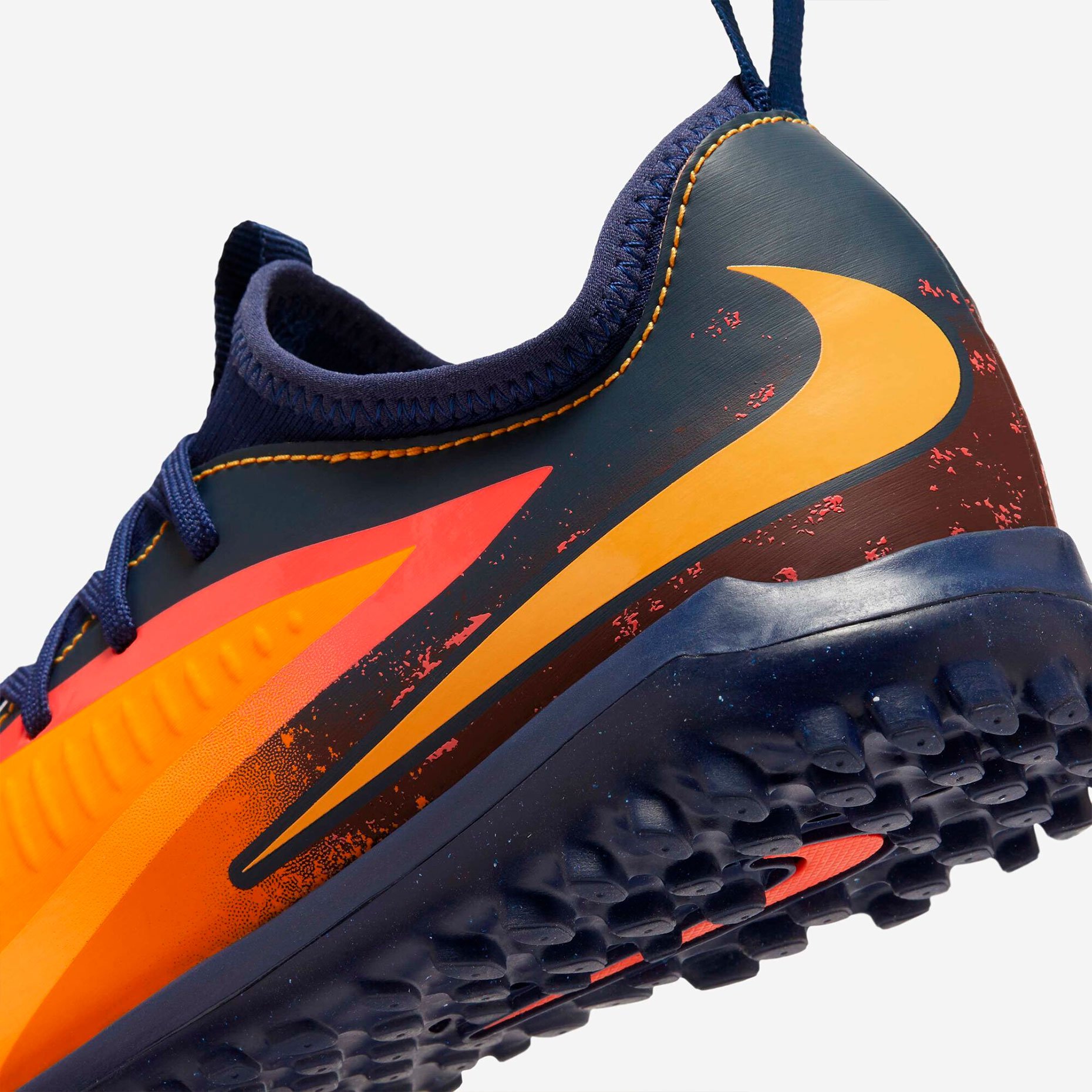 Шиповки детские Nike Phantom 6 Low Academy 'Erling Haaland' TF Шиповки детские Nike Phantom 6 Low Academy 'Erling Haaland' TF