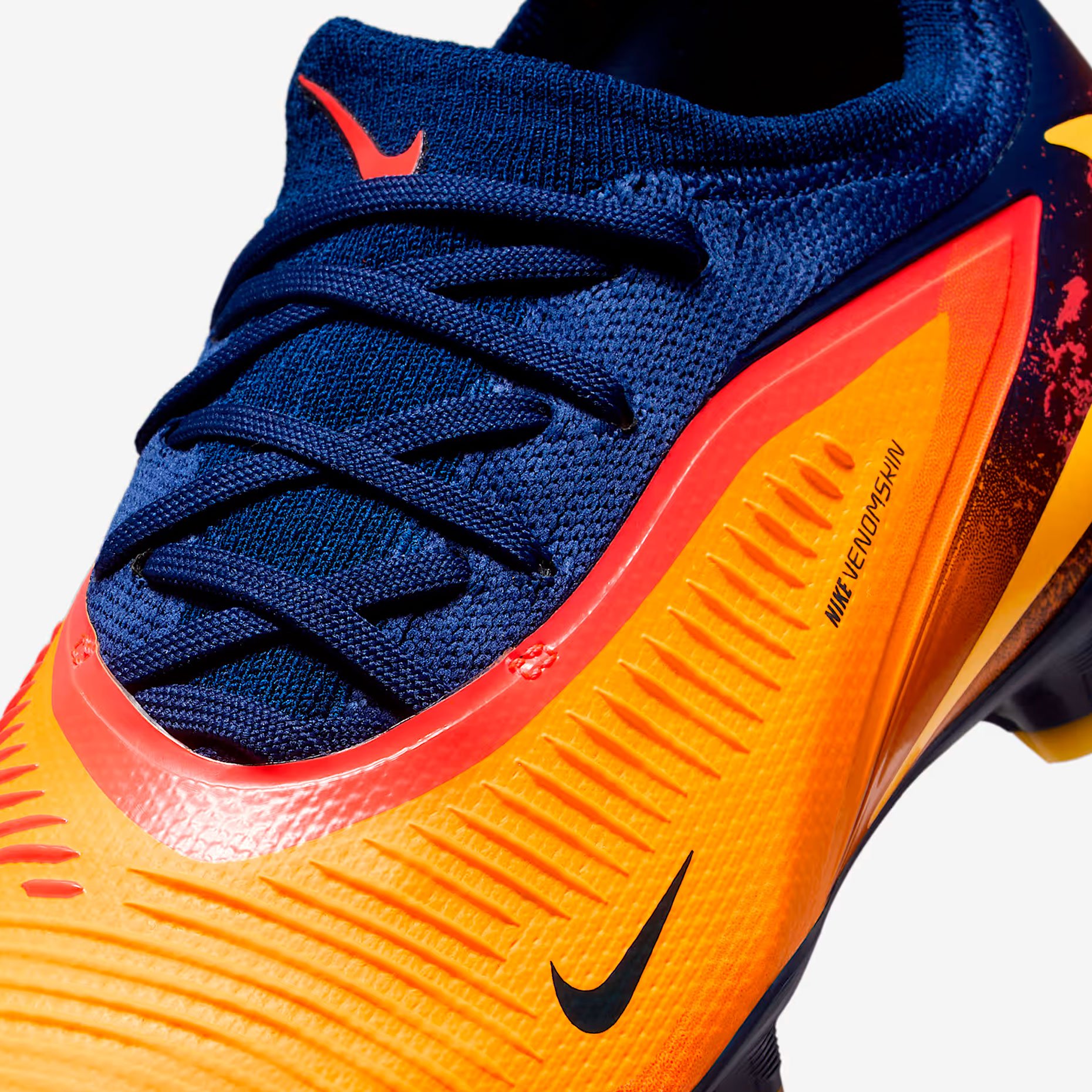 Футбольные бутсы детские Nike Phantom 6 Low Pro 'Erling Haalnad' FG/MG Футбольные бутсы детские Nike Phantom 6 Low Pro 'Erling Haalnad' FG/MG