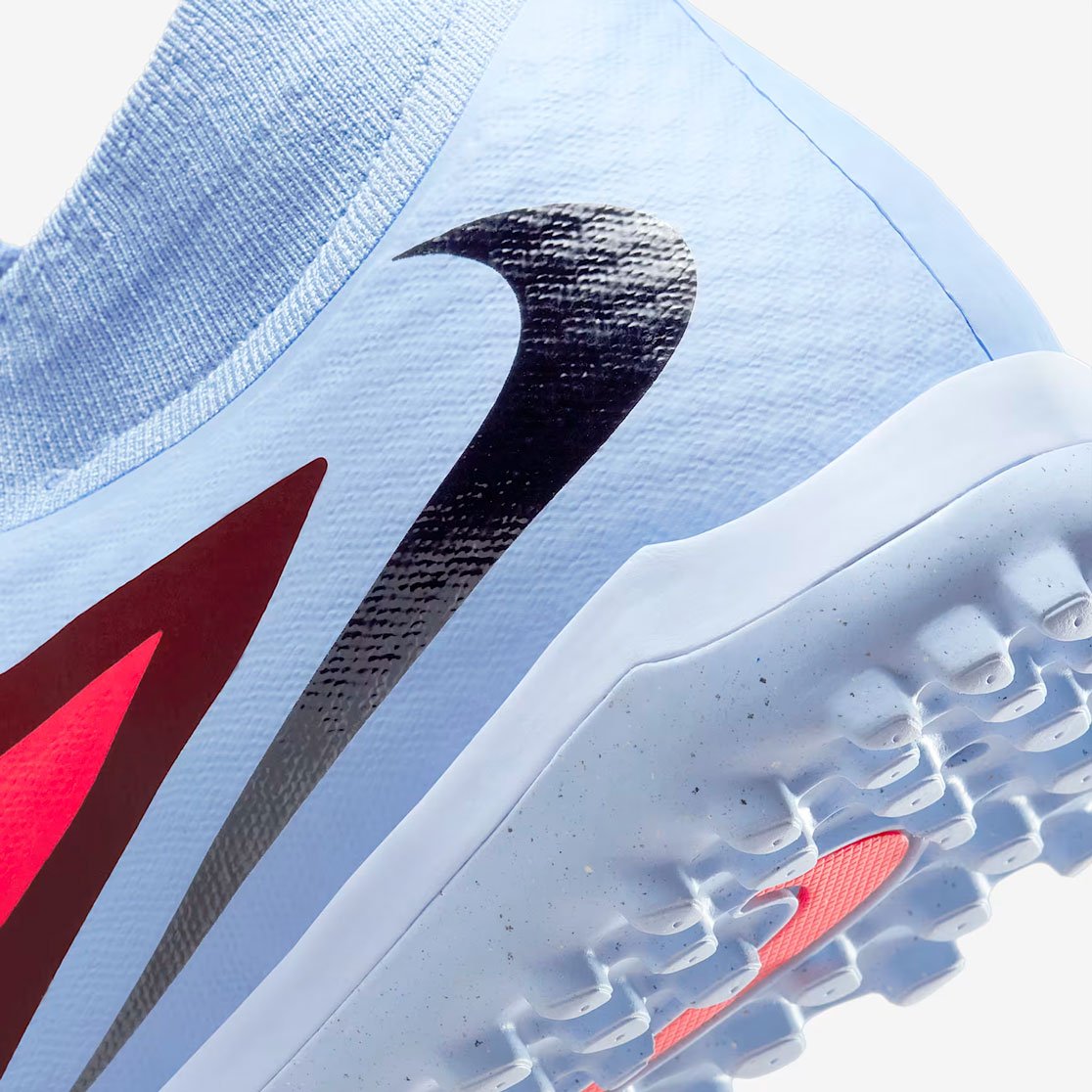 Шиповки Nike Phantom 6 High Academy TF Шиповки Nike Phantom 6 High Academy TF