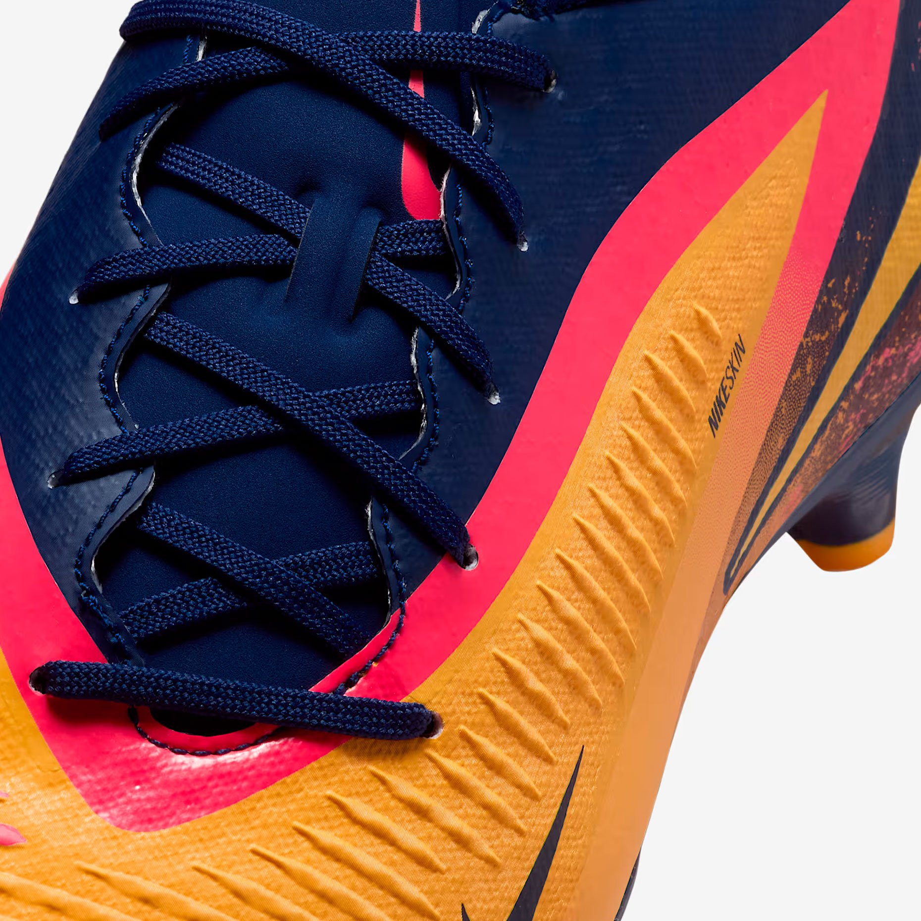 Футбольные бутсы Nike Phantom 6 Low Academy 'Erling Haaland' FG/MG Футбольные бутсы Nike Phantom 6 Low Academy 'Erling Haaland' FG/MG