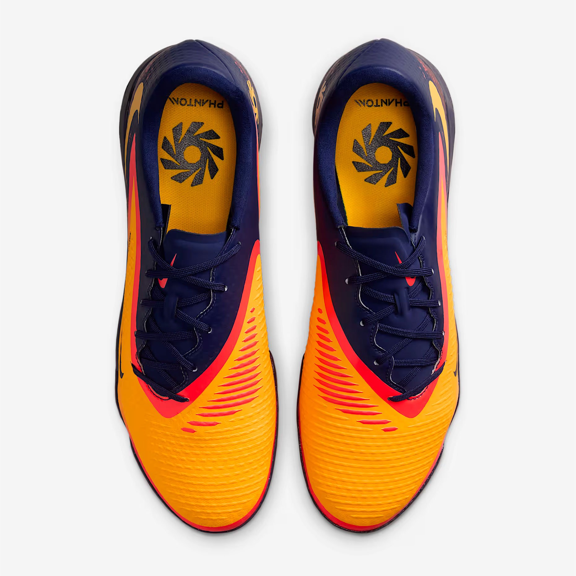 Шиповки Nike Phantom 6 Low Academy 'Erling Haaland' TF Шиповки Nike Phantom 6 Low Academy 'Erling Haaland' TF