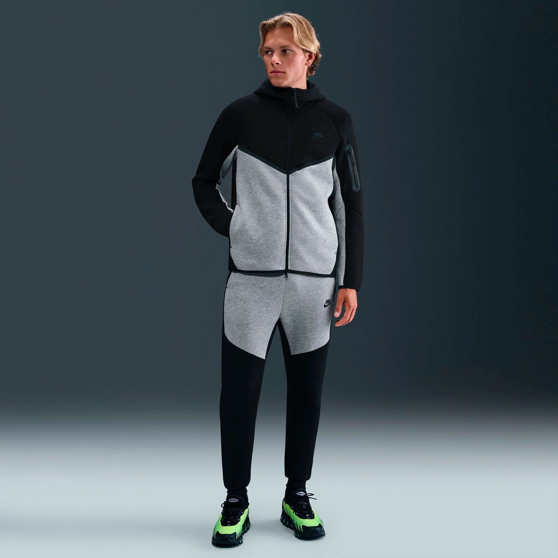 Толстовка Nike Tech Fleece Full-Zip Windrunner Hoodie Толстовка Nike Tech Fleece Full-Zip Windrunner Hoodie