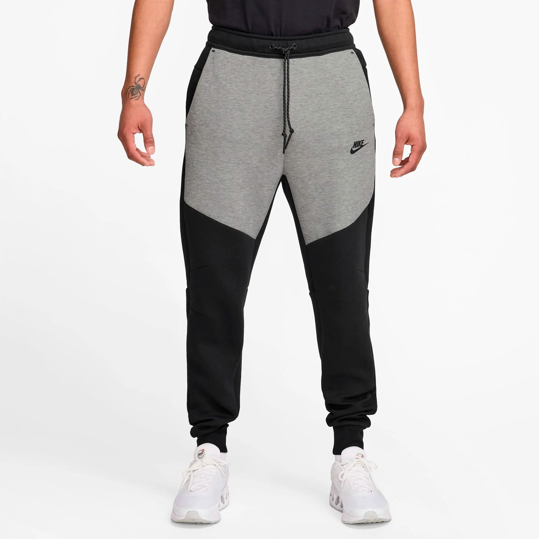 Брюки Nike Tech Fleece Jogger Брюки Nike Tech Fleece Jogger