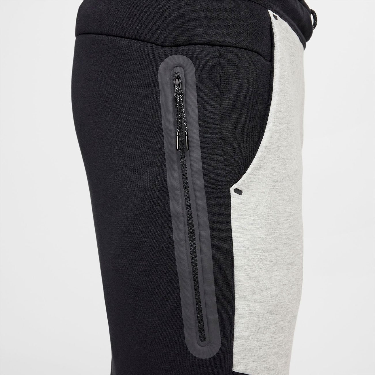 Брюки Nike Tech Fleece Jogger Брюки Nike Tech Fleece Jogger