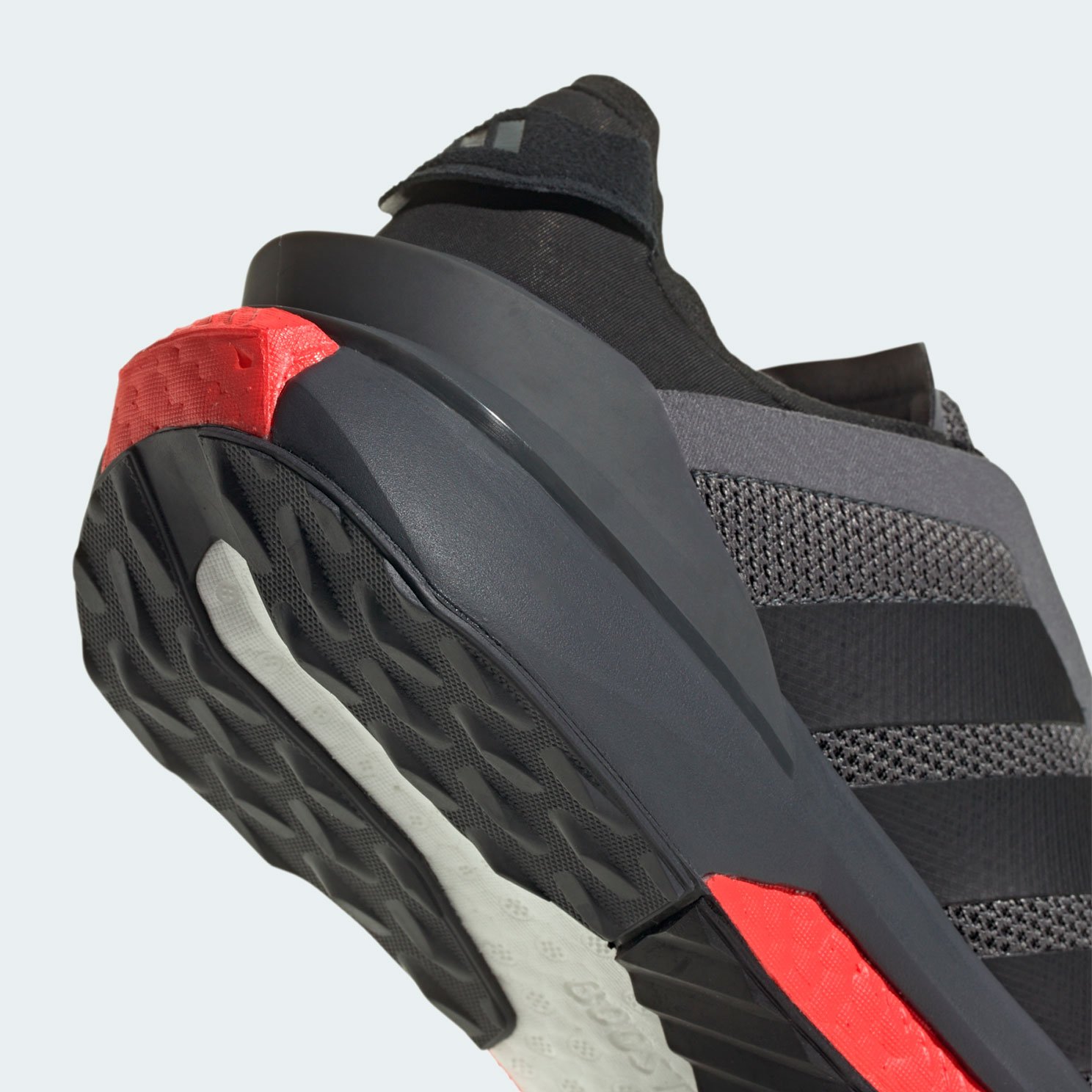 adidas Avryn IE2644 Footballmania